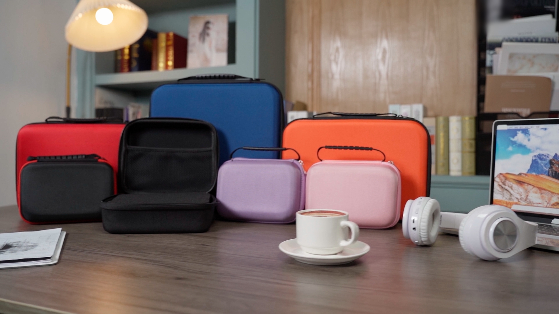 Amazon.com : Relaxweex Hard Case with Foam, 13.5 X 9.8 X 5.5 Inch
