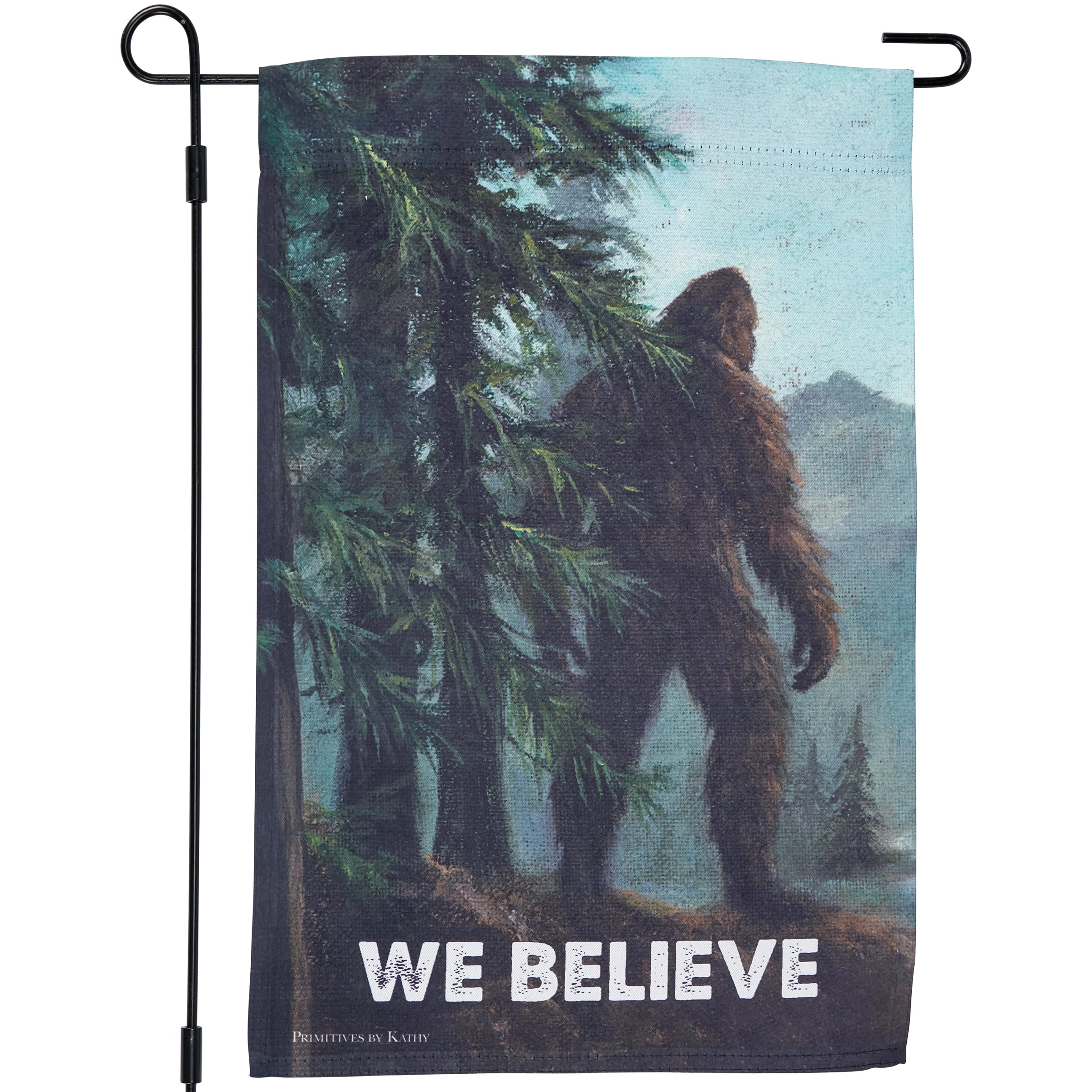 Bandera de jardín We Believe Bigfoot de doble cara Primitives by Kathy para exterior