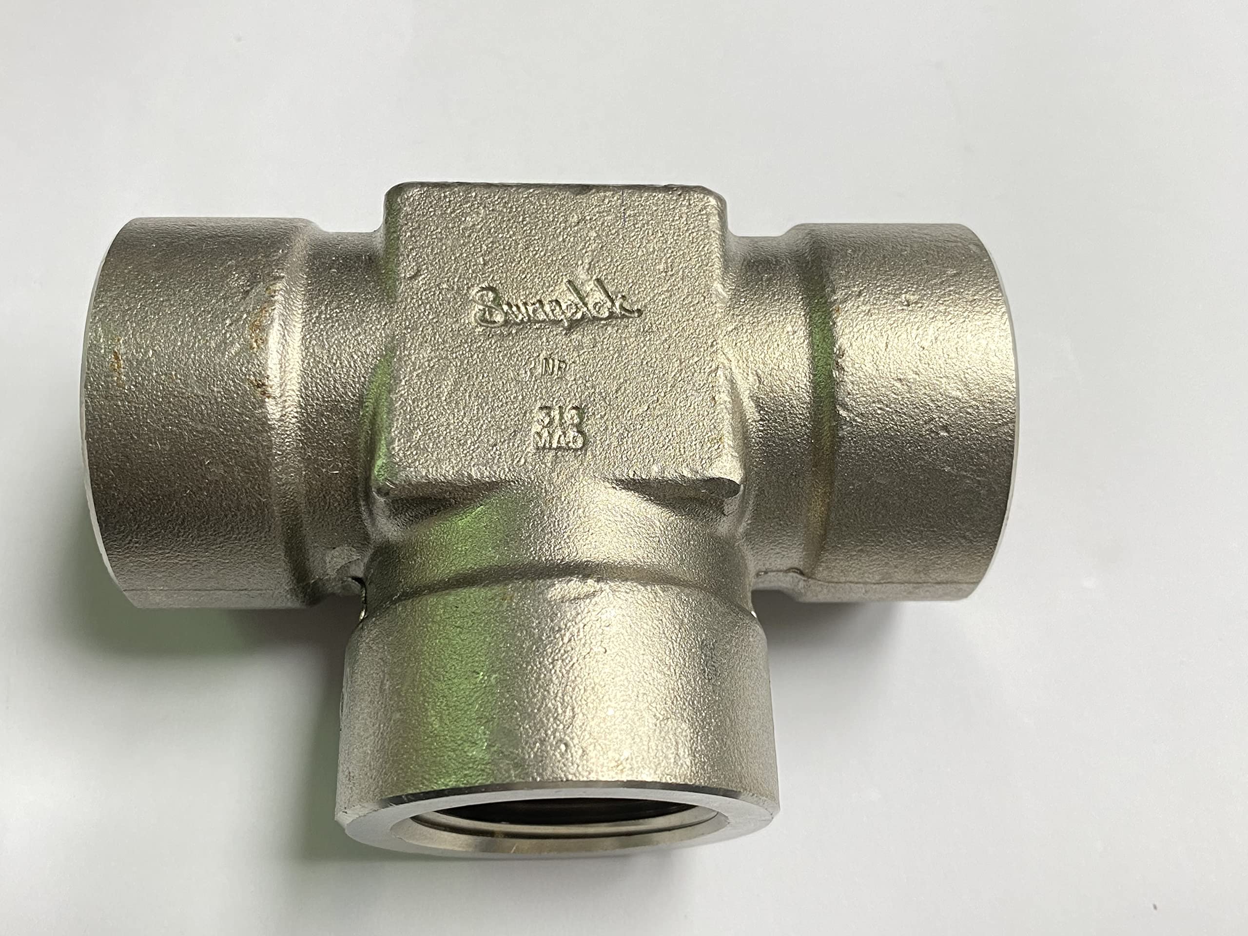 Raccord Swagelok 1" NPT femelle SS-16-T inox contre fuites de tuyauterie