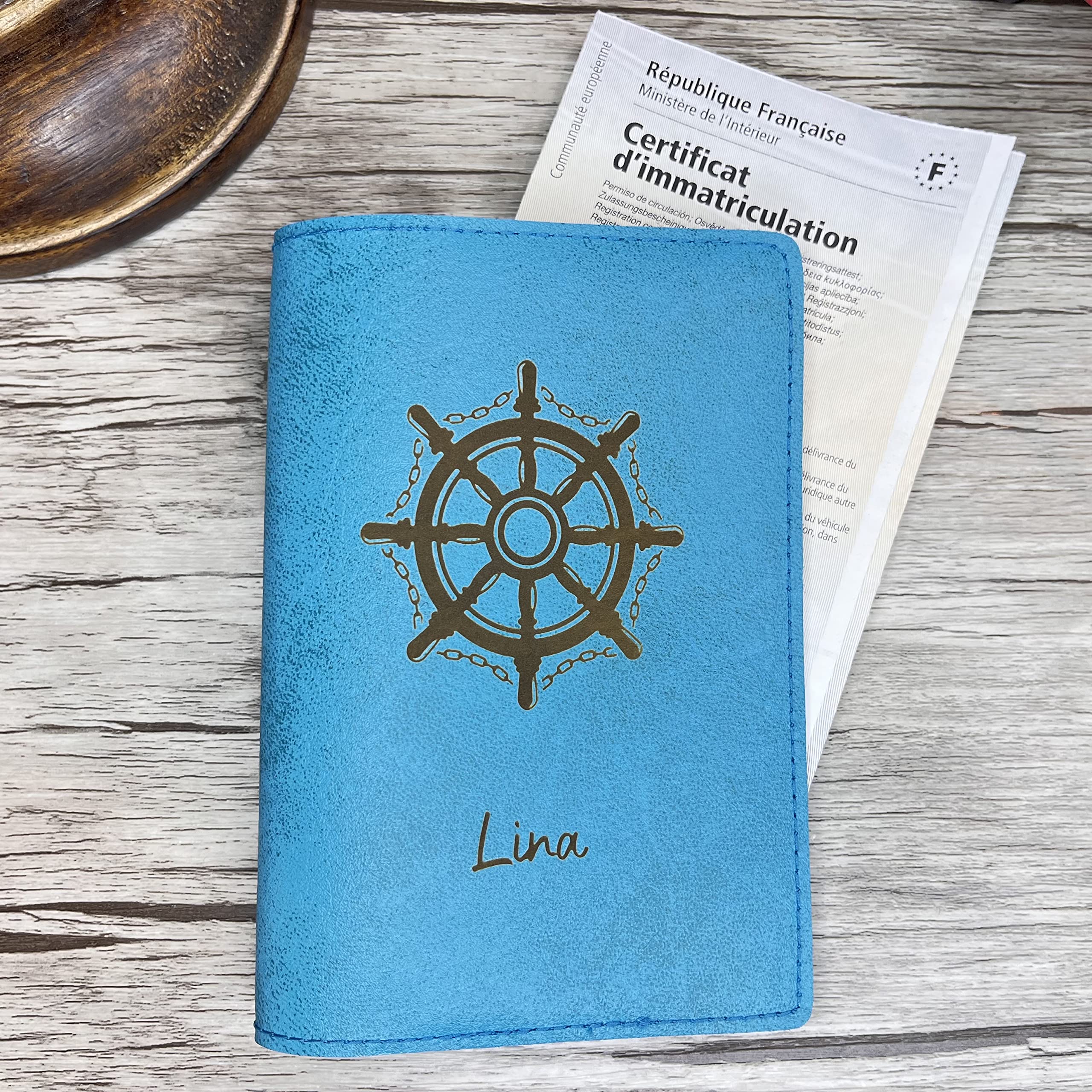 Porte Carte Grise Personnalisé, Pochette Made in France, Étui 100% Personnalisable, Protège Carte Grise Voopies, Protection Carte Grise Cuir. (Bleu Ciel)