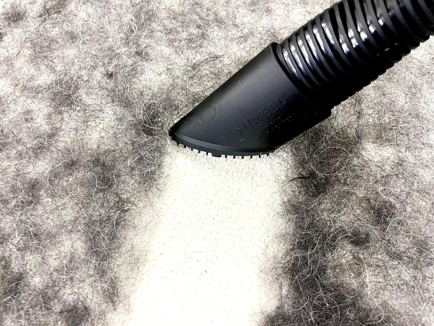 Buff Brite Fur Remover PRO II (2.0) with Fang Adapter - Dog and Cat Grooming Tool, Vacuum Attachment for Pet Hair Removal