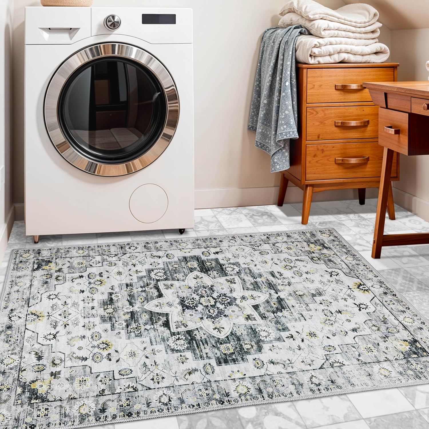 Washable Boho Area Rug 2x3ft Vintage Front Door Rug Non-Slip Soft Indoor Doormat Small Oriental Rug Low Pile Door Mat Bohemian Carpet for Entryway Living Room Kitchen Bedroom Bathroom (Fossil)