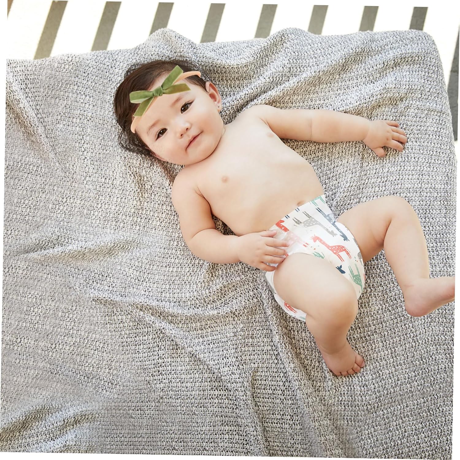 32pcs Soft Stretchy Bow Headbands for Newborns Elastic Hairbands Lightweight Comfortable Fit with Elegant Velvet Bows in Multiple Colors