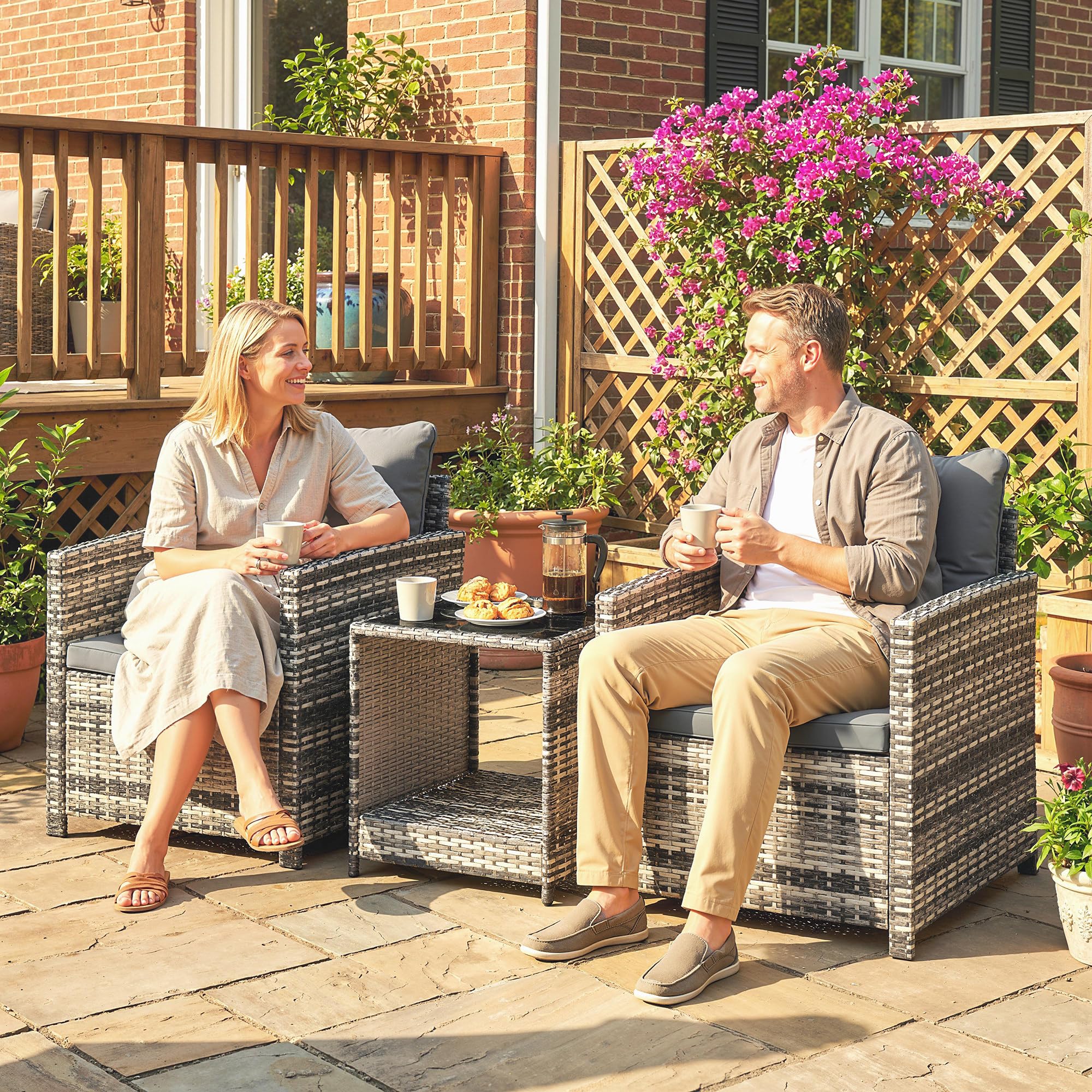 Outsunny Salon de Jardin Extérieur 3 Pièces en Résine Tressée Gris Clair | avec Table de Rangement, 2 Fauteuils, Coussins Déhoussables, Mobilier Terrasse Patio Balcon