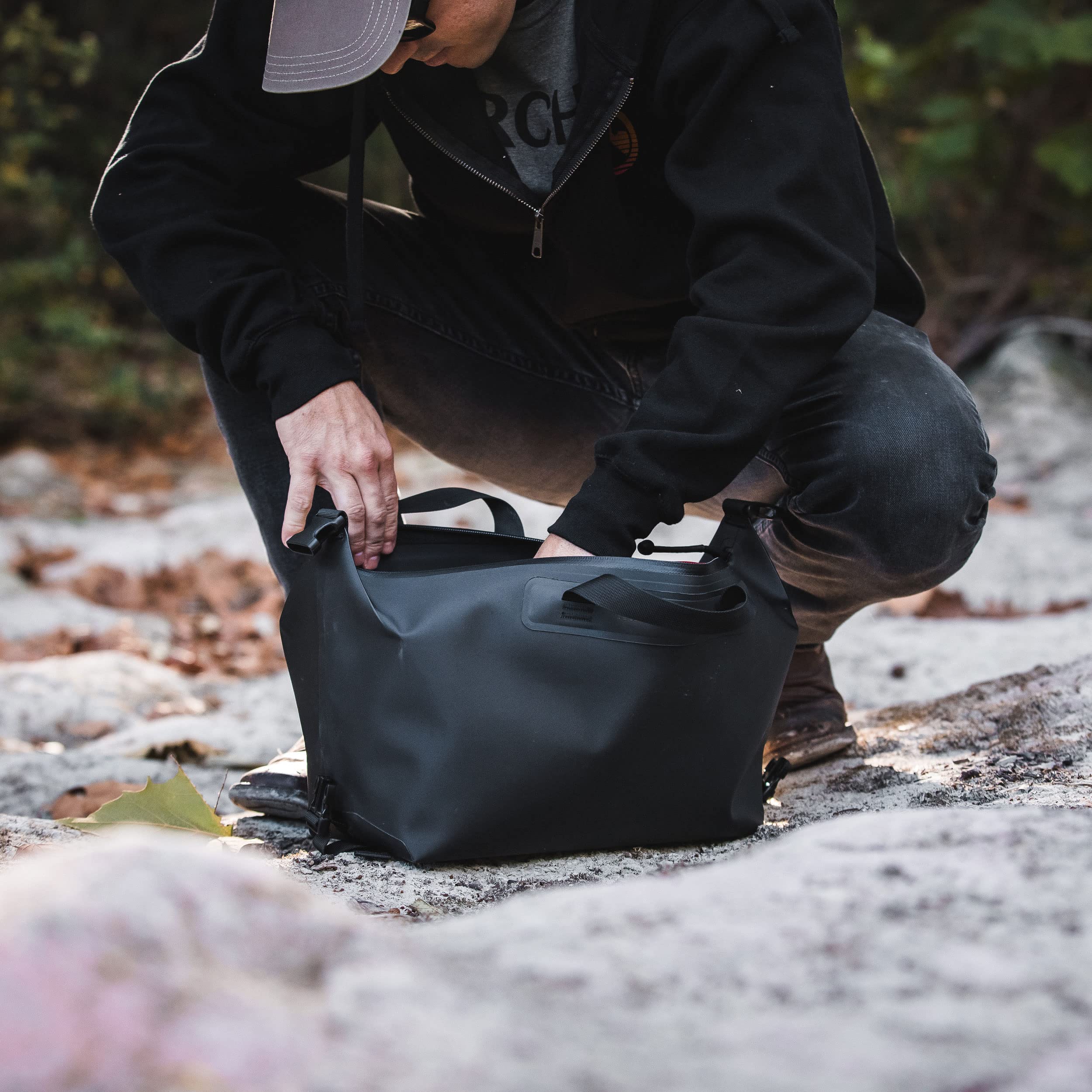 バッグ Takaya88 Amazon.com : Magpul DAKA Takeout Large 8.88L Tactical Bag All