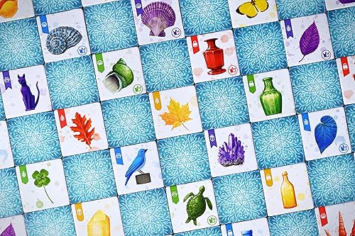 Miniatura 4 de Pencil First Games El juego de mesa Whatnot Cabinet - Un juego de temática natural de coleccionar objetos intrigantes de Pencil First Games para 1-4