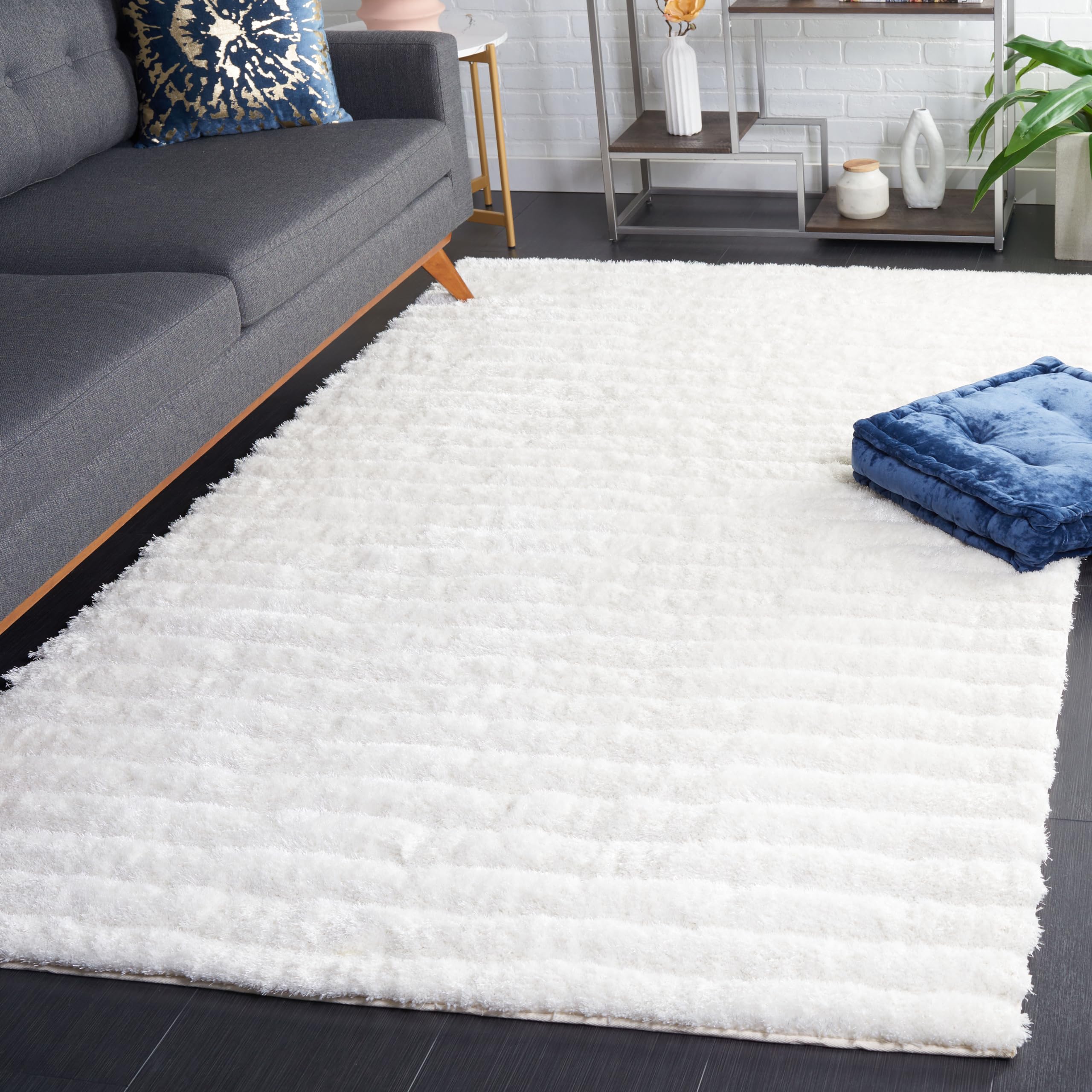 Tapis Pearl Safavieh Sadie en polypropylène et polyester 152x243 cm