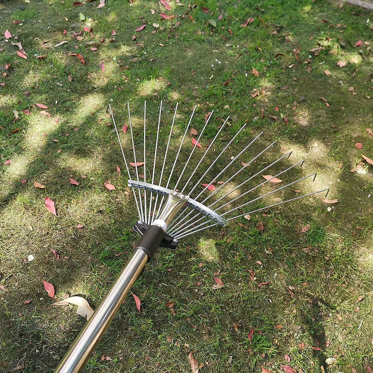 Râteau à Feuilles Réglable 147 Cm - Tête De 20 à 43 Cm, 18 Dents Robustes - Poignée Ajustable Pour Adulte Et Enfant - Idéal Jardin, Camping - 2