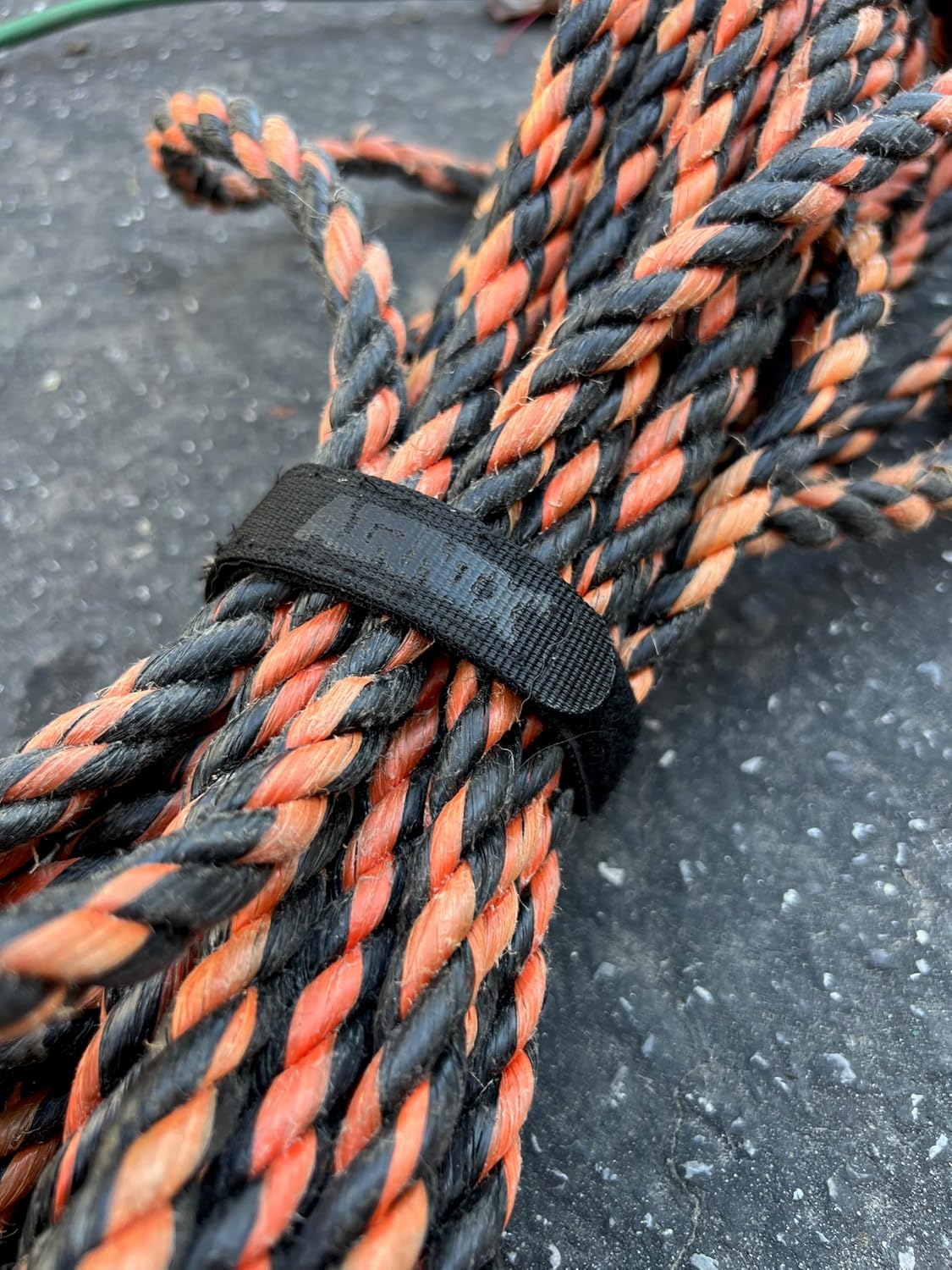 10pc 12" x .75" (9.5” useable) Nylon Webbing Hook and Loop Cinch Straps with Metal Buckle, Reusable Fastening, Securing, Cable Straps