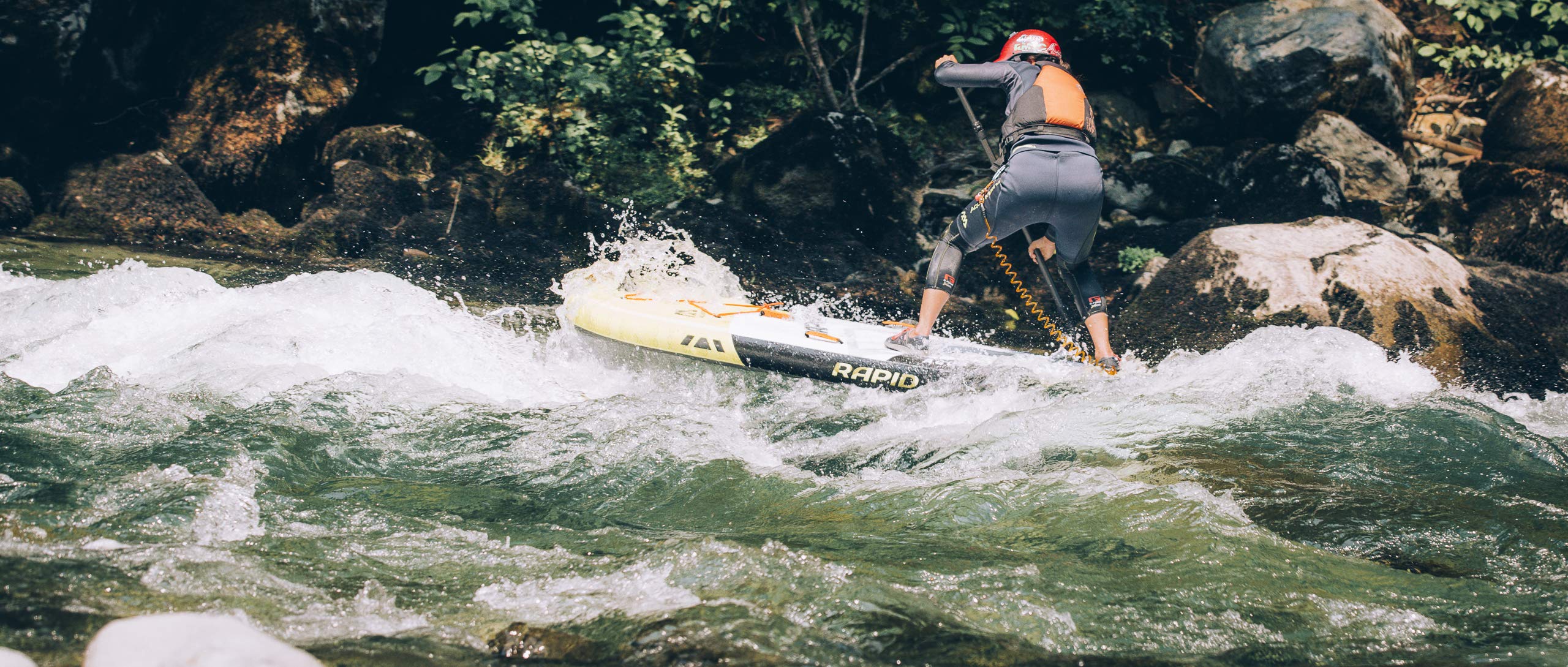 Aquamarina Rapid SUP Stand Up Paddle Board łącznie z smyczą, plecakiem i pompką