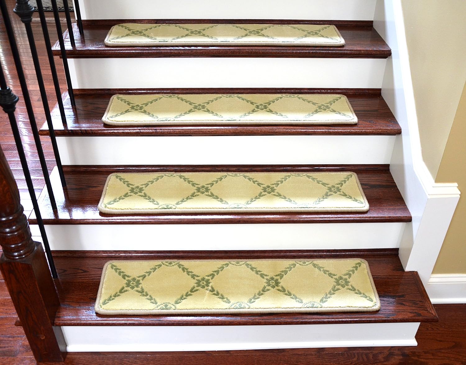 Dean Premium NonSkid Carpet Stair Treads/Runner Rugs Duchess Ivory