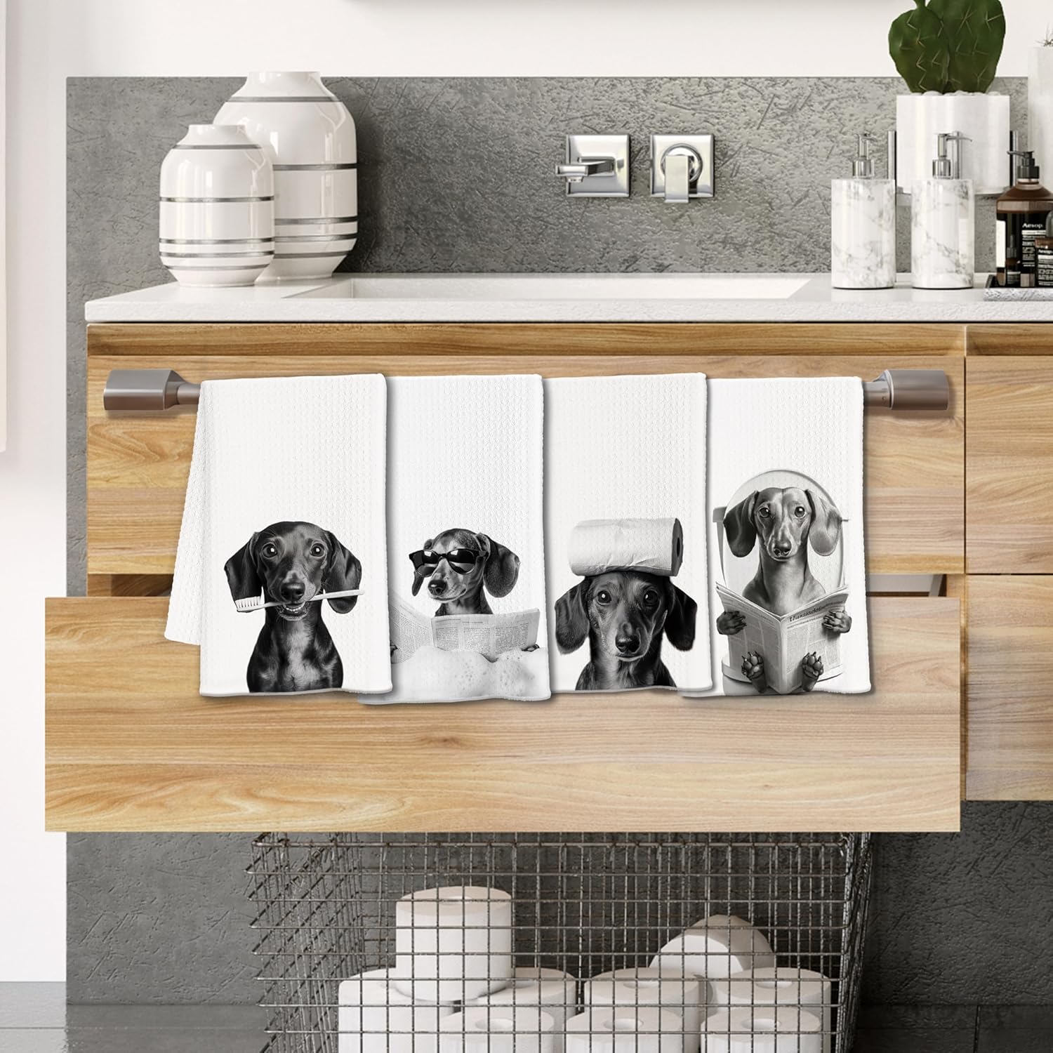 Dachshund Gifts Hand Towels for Bathroom Set of 4, Dachshund Bathroom Decor, Weiner Dog Gifts for Women, Wiener Dog Hand Towels for Home Decor, 24x16 Inch