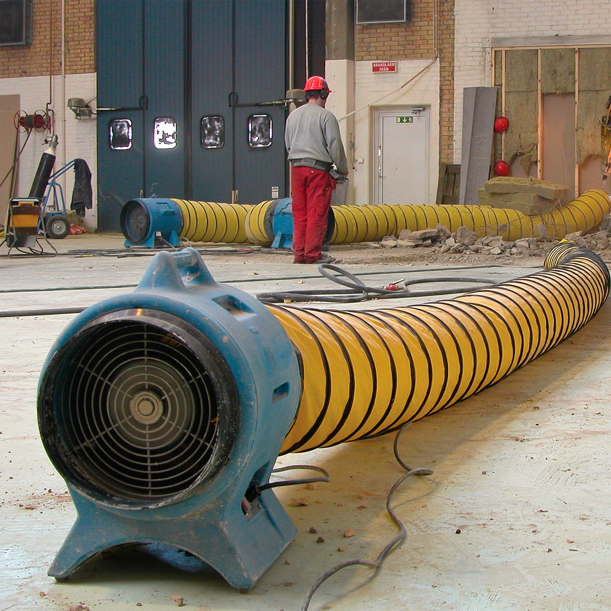 Schaefer Americ VAF3000A Confined Space Ventilation Blower Fan and 12