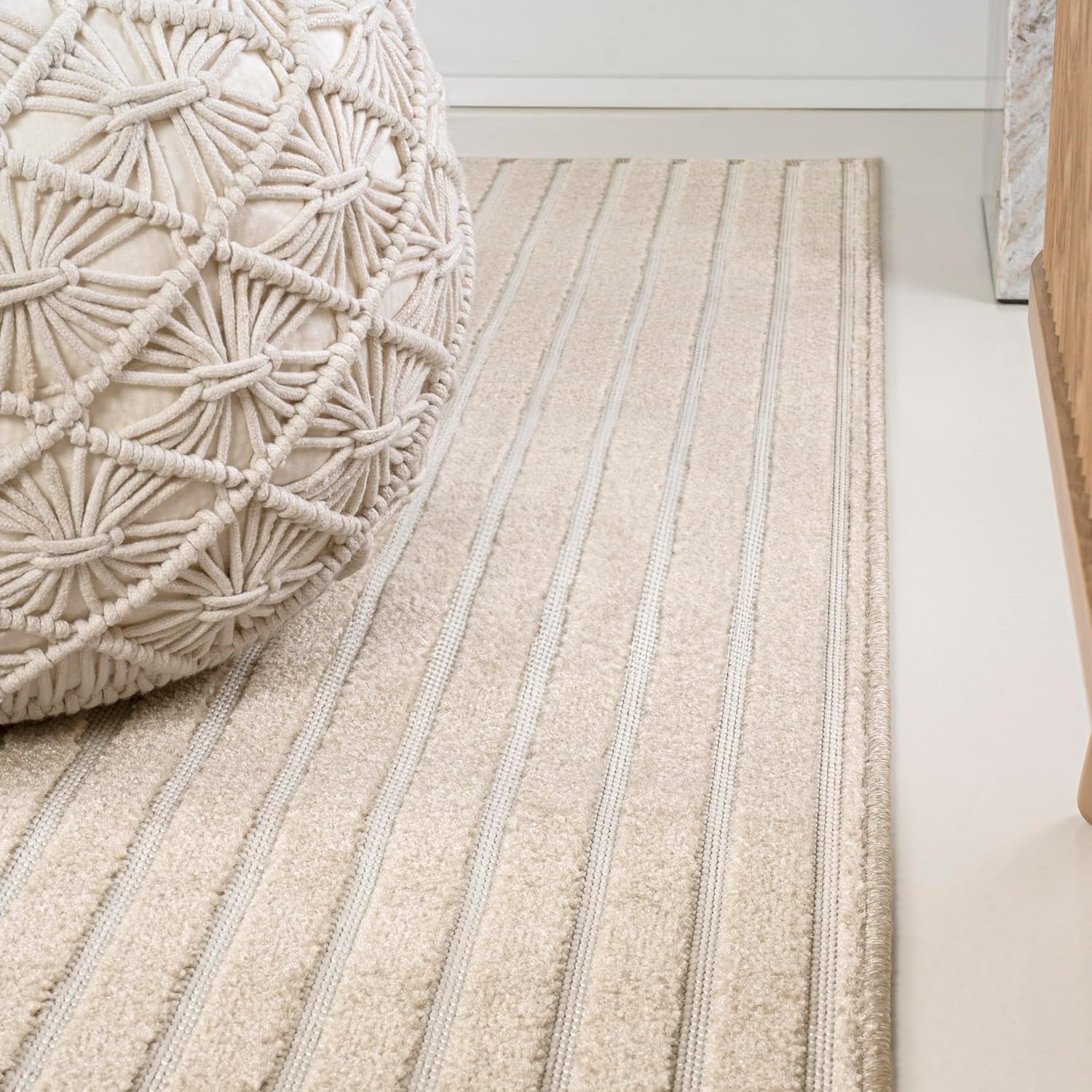JONATHAN Y Sofia High-Low Stripe Two-Tone Beige/Cream 3x5 Indoor/Outdoor Area Rug, MidCentury Modern Arch, for Patio, Backyard, Living Room, Bedroom, Office, Hose-Washable (SCN109B-3)