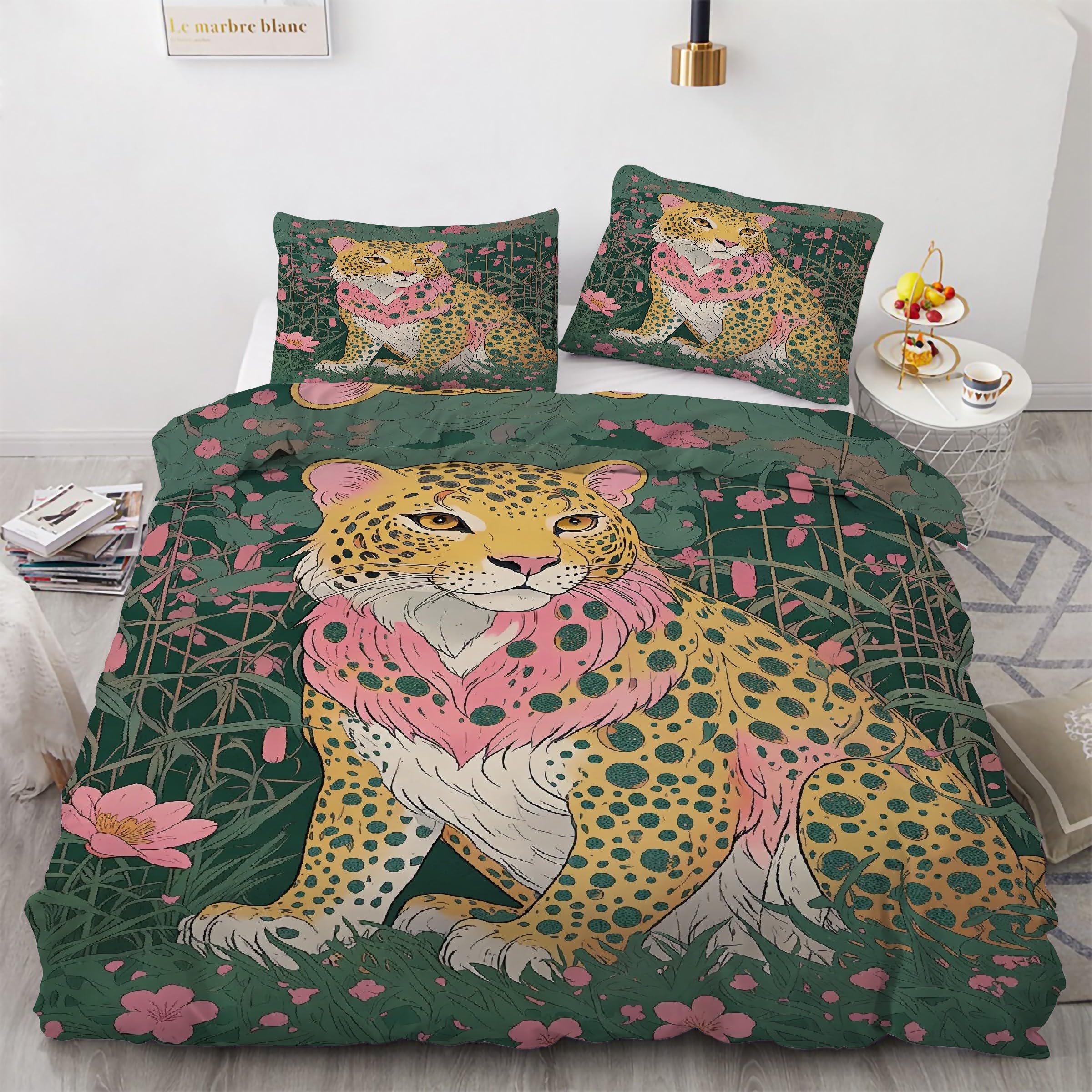 Parure de lit rose imprimé léopard en microfibres pour une chambre moderne et cocooning