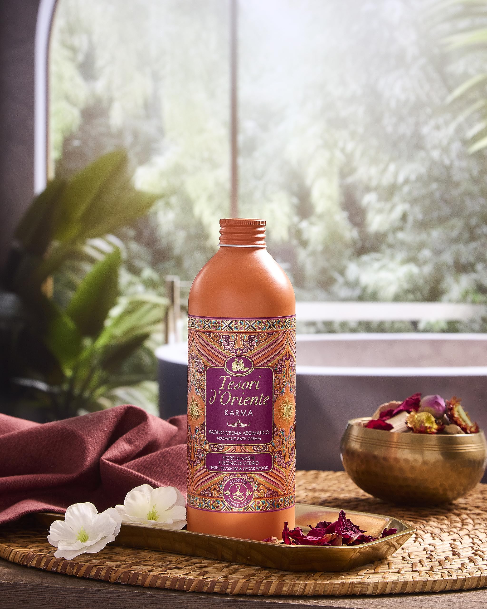 Tesori d'Oriente Karma Cream Bath 500 ml - Discover the Harmonious Fusion of Lemon, Bergamot, Nashi Blossom and Cedar Wood - Image 4
