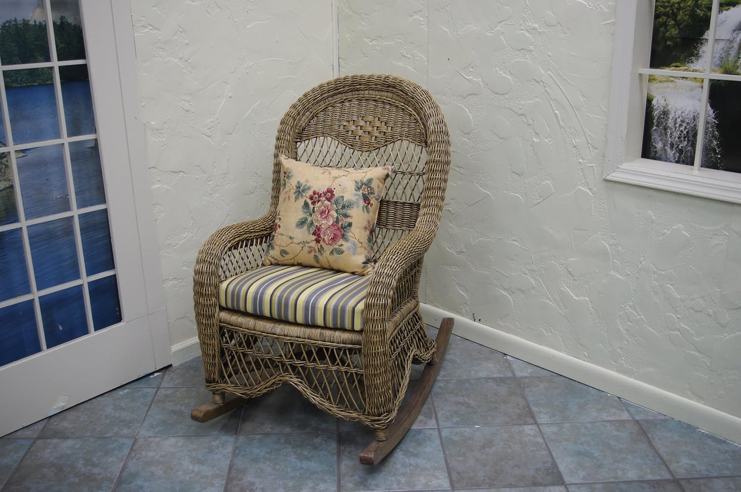 Amazon.com: Wicker Dynasty Rocker (Antique) : Home & Kitchen