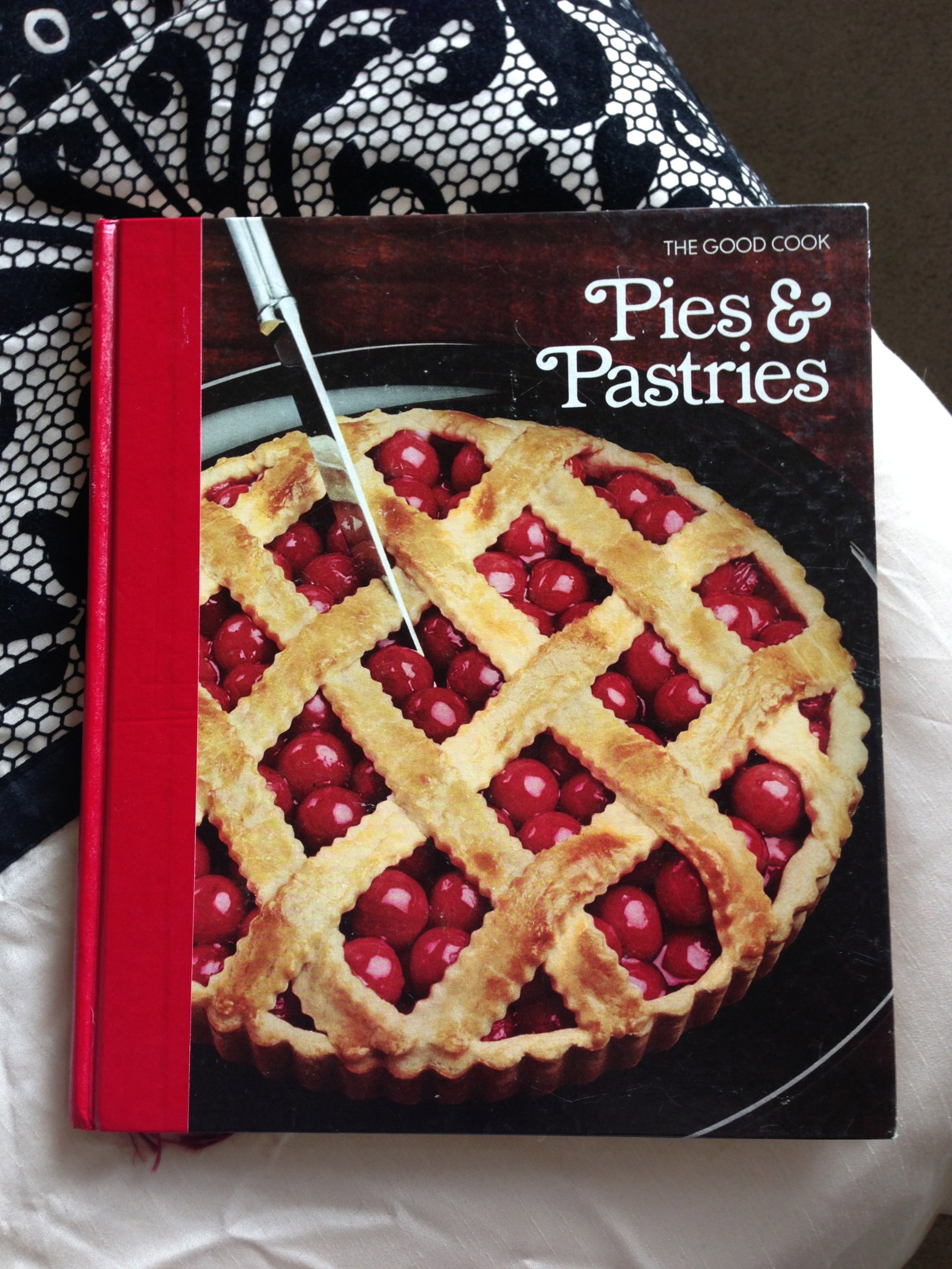 Buy Pies and Pastries — BookShops.in