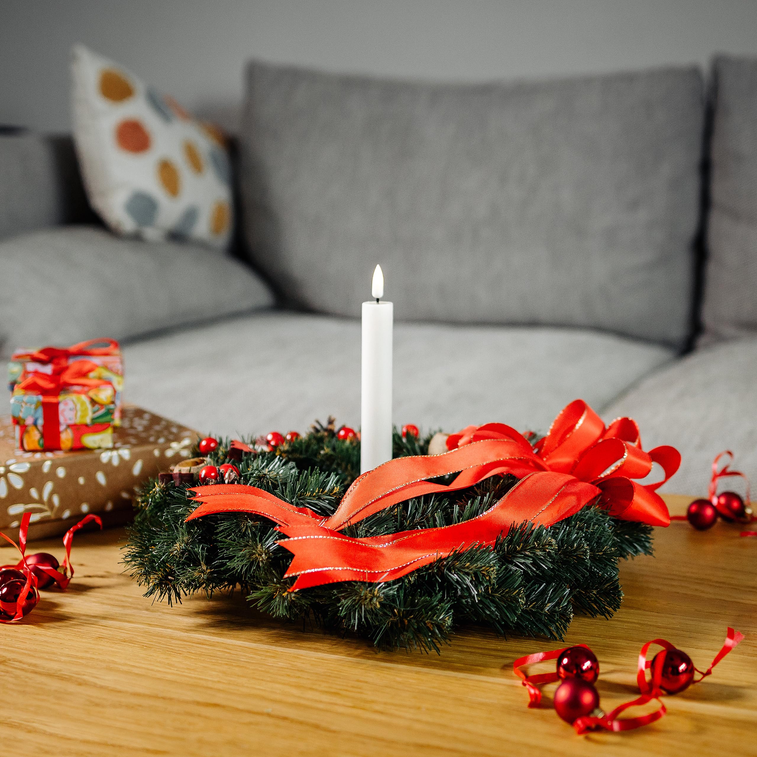 Creative Home Couronne de Noël Rouge | Diamètre 35 cm | Couronne de Porte | Decoration Noel Exterieur | Couronne de Noel Porte | Décoration Noel | Couronne de Noël Porte | Noel Decoration