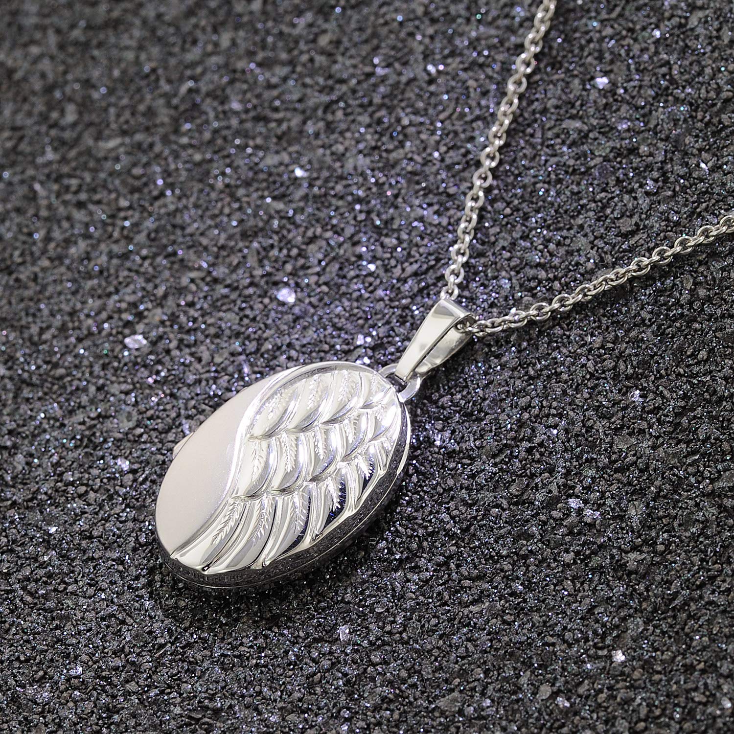 trendor Damen-Kette mit Flügel-Medaillon Silber 925 75772 | zauberhaftes Silber-Medaillon für Damen, eleganter Silberschmuck für Frauen, liebevolle Geschenkidee,