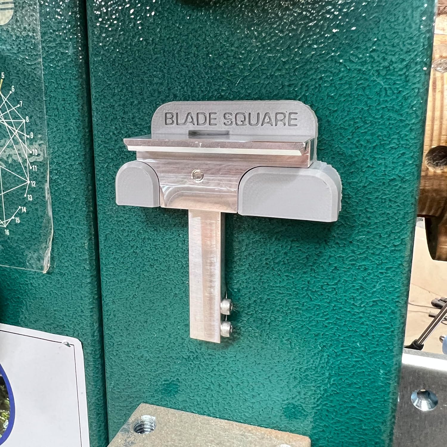 Blade Square - Bandsaw Table Precision Alignment Tool | Magnetic Digital Angle Mount