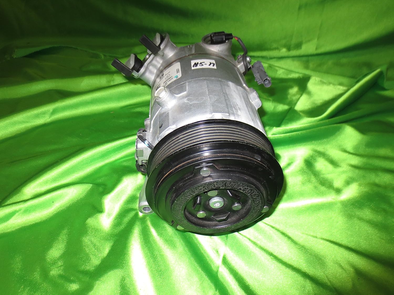 General Motors 23105377, A/C Compressor