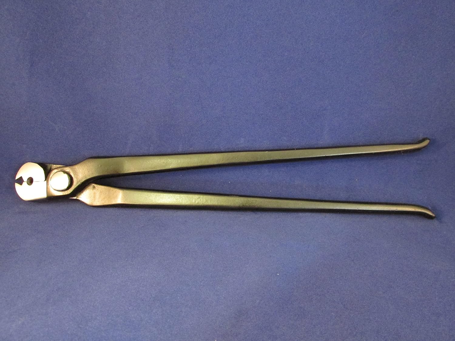 Anvil Brand Blackened Crease Nail Puller