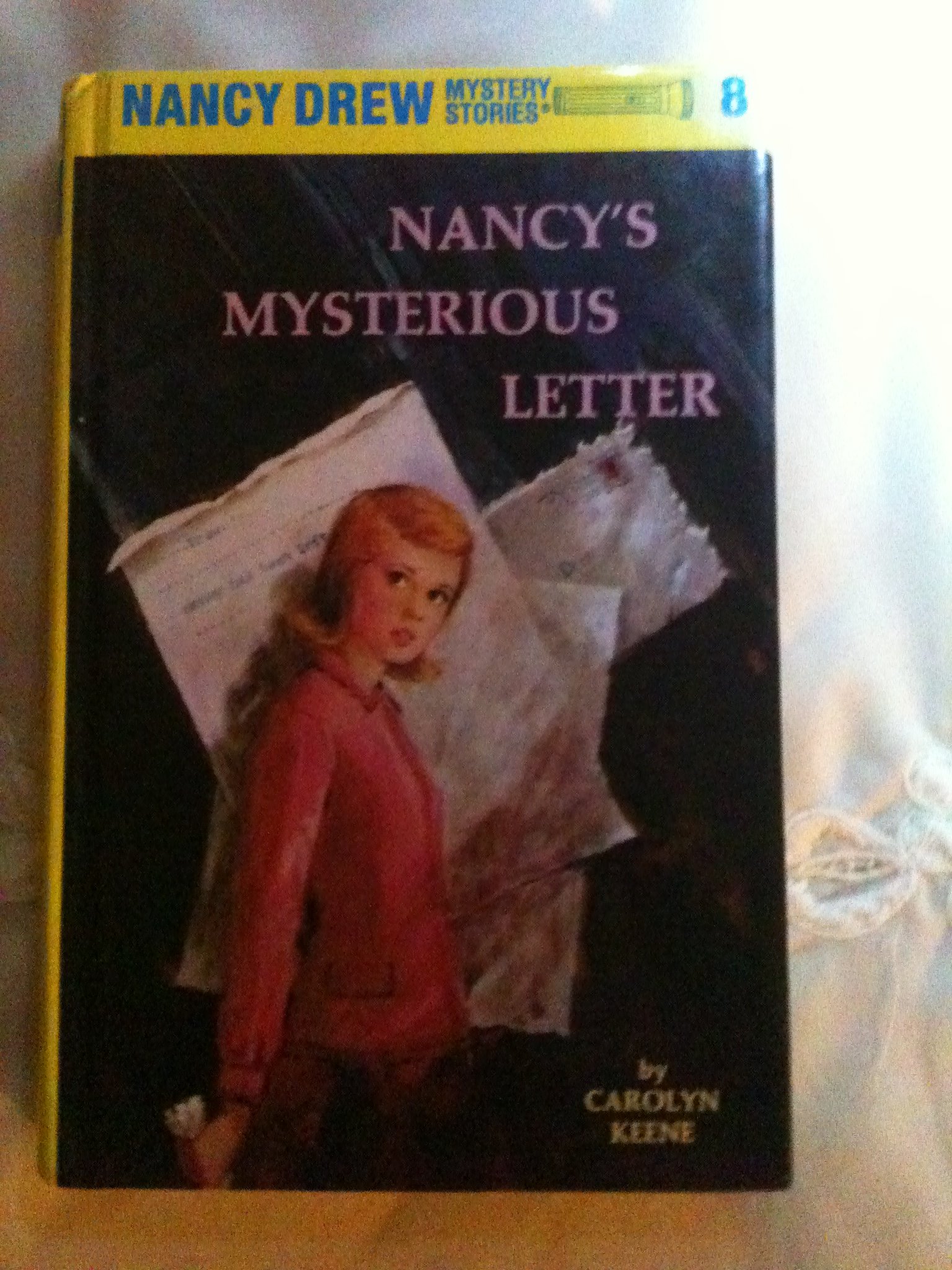 Nancy's Mysterious Letter (Nancy Drew Mystery Stories, Book 8)