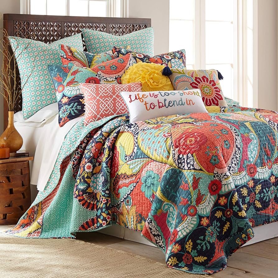 Amazon.com: Levtex Home - Jules Quilt Set - King/Cal King