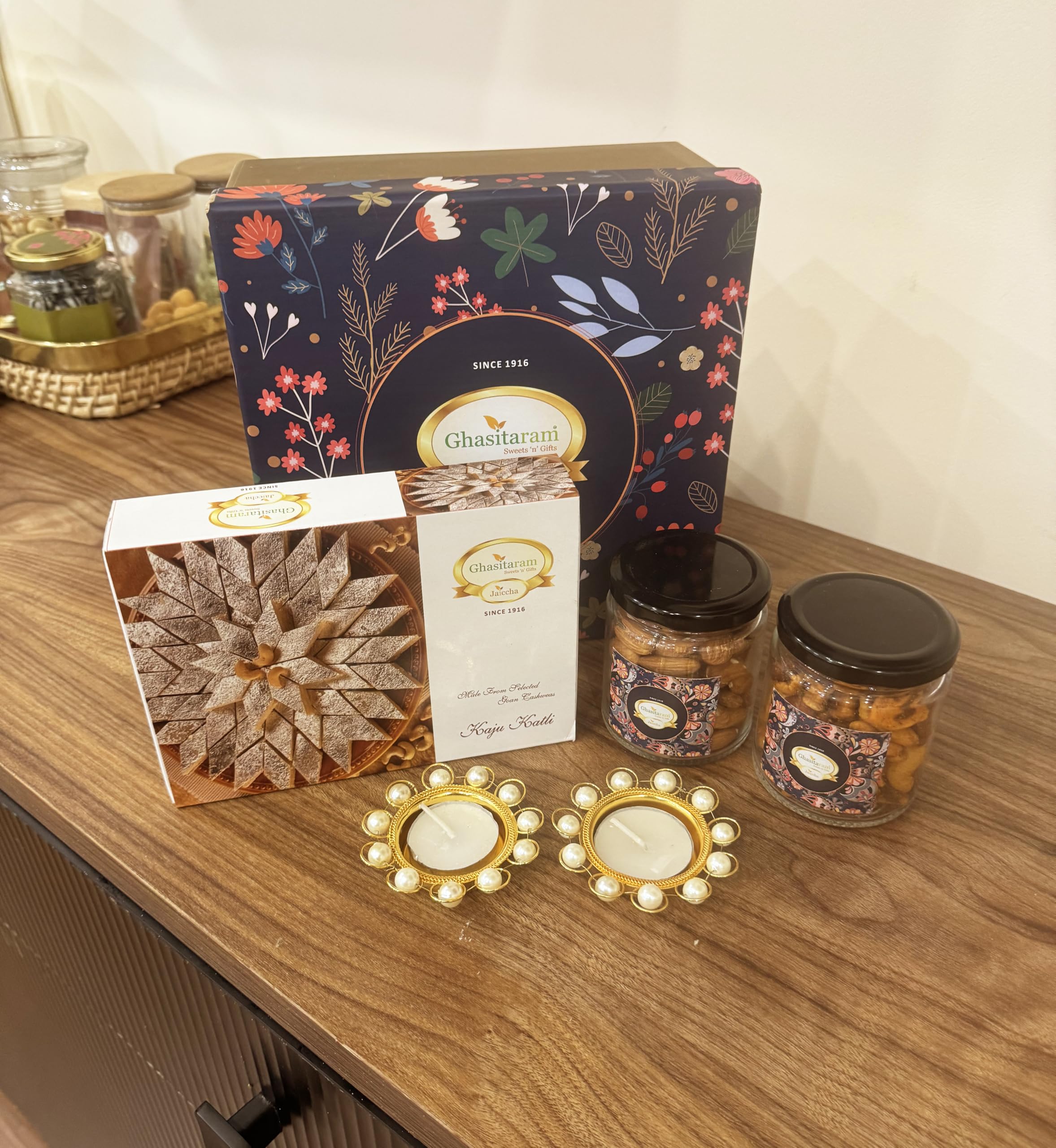 Ghasitaram Gifts Jaiccha Hamper Box of Kaju Katli,2 jars of mixed dryfruits, Flavour raisins and t-lights|Gift for Diwali,Holi,Valentine,Birthday,Anniversary,Gift for Her,Him,Mothers Day,Fathers Day|