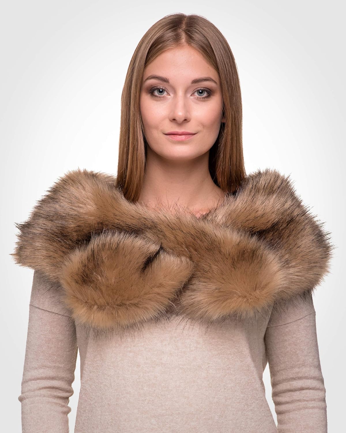 Futrzane Classic Shawl - Faux Fur Stoles Wraps for Women - Large Fake Fur Scarf
