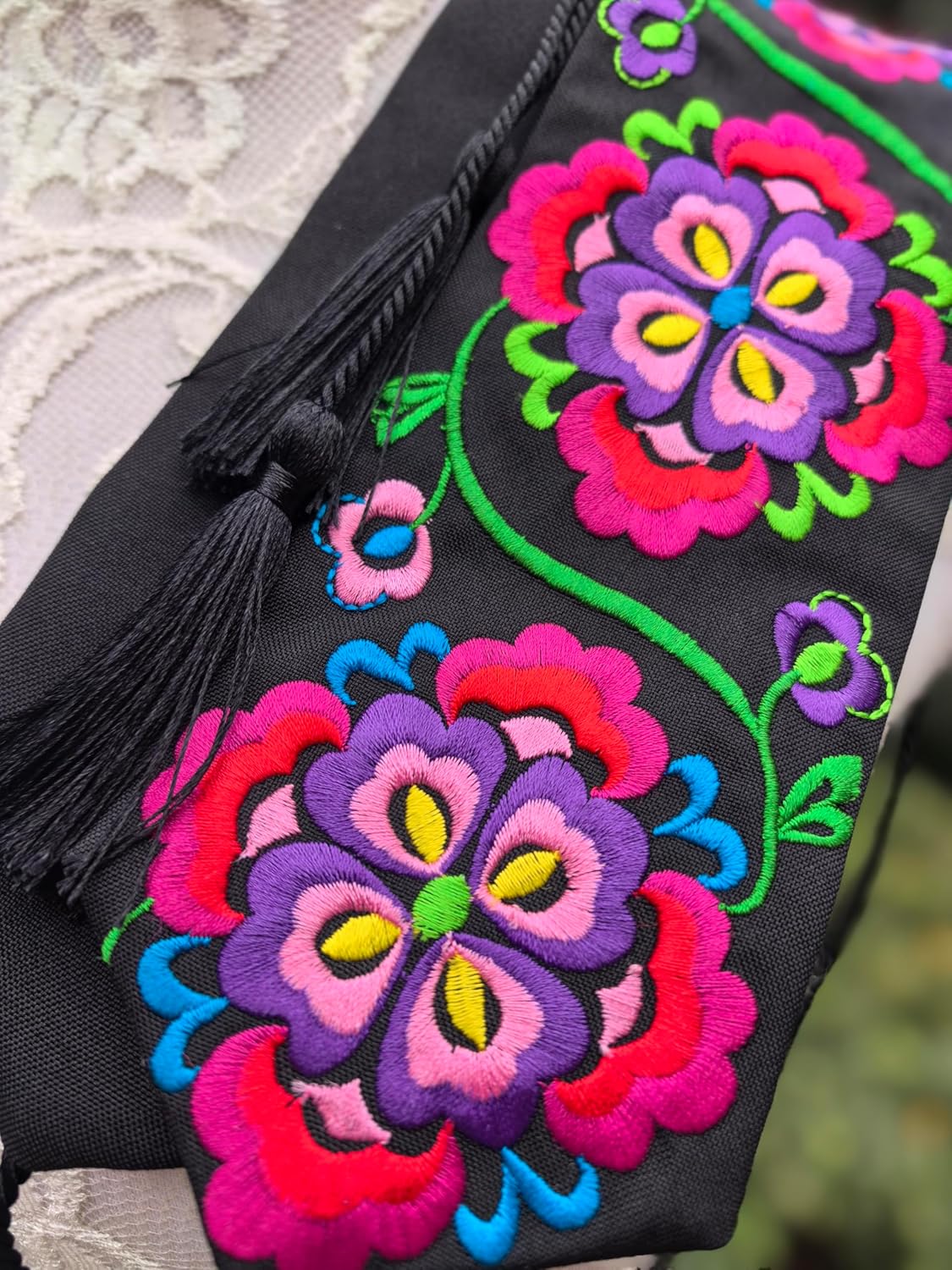 FANFAN Mexican Floral Embroidered Waist Belt with Tassels Women Costume E3