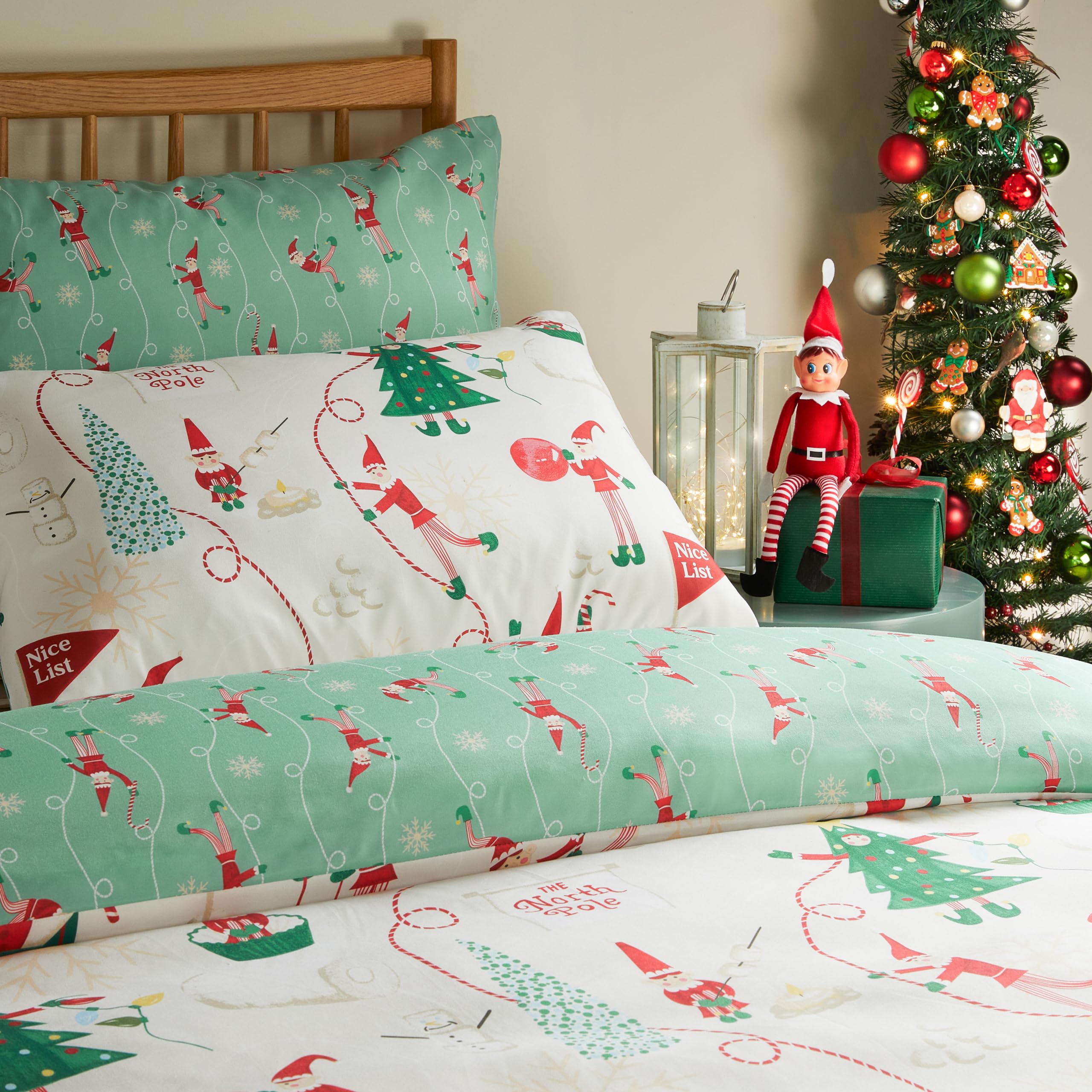 furn. Duvet Day Elfie Duvet Cover Set - Festive Reversible Bedding (Cream/Mint - Double) - Image 2