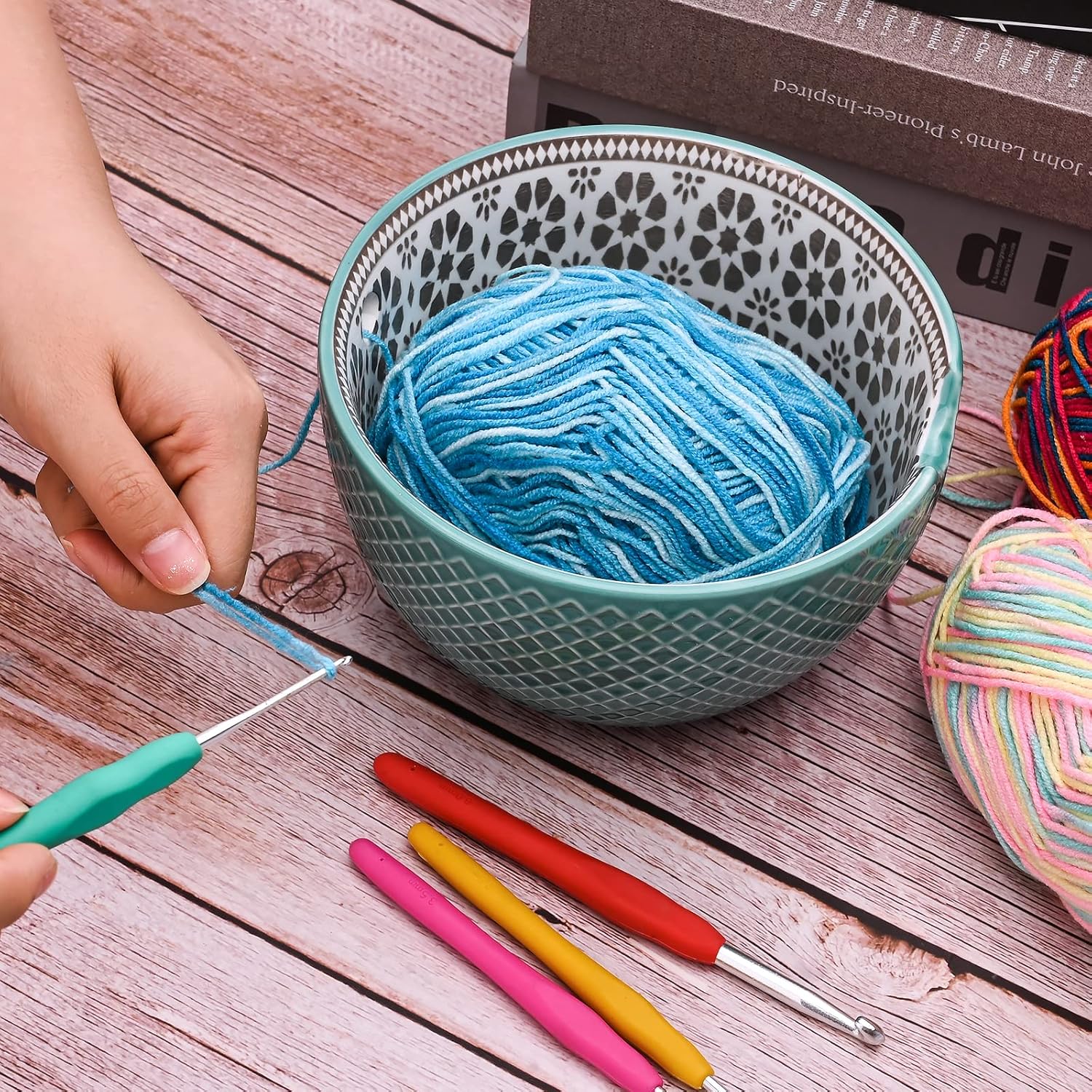 Garnschale aus Keramik