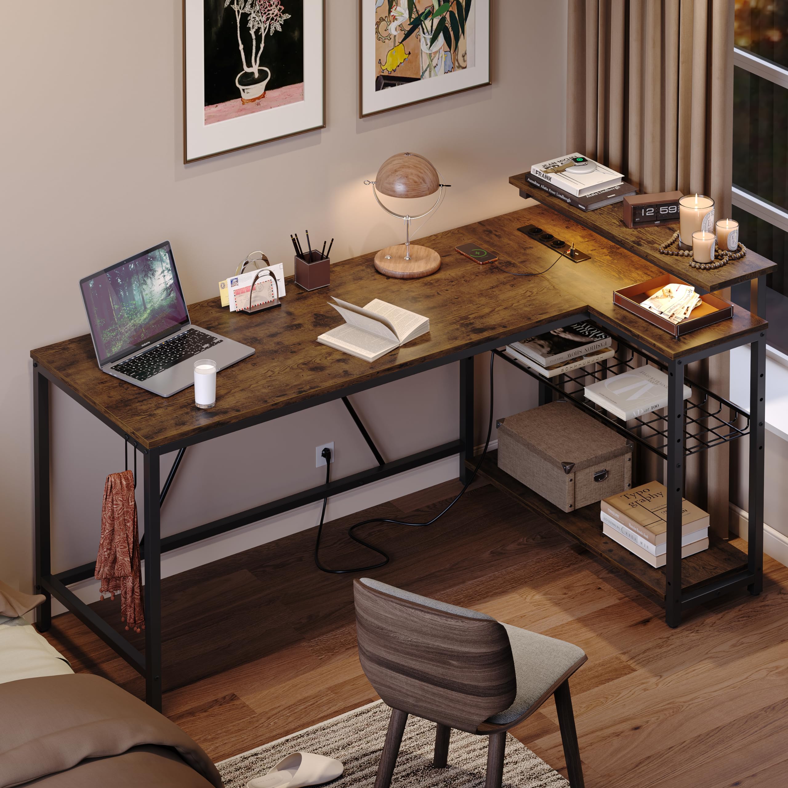 Bestier 147cm Scrivania a forma di L con prese di corrente, scrivania ad angolo per l'ufficio con ripiani reversibili e luci LED - Scrivania da studio moderna e semplice per piccoli spazi, marrone