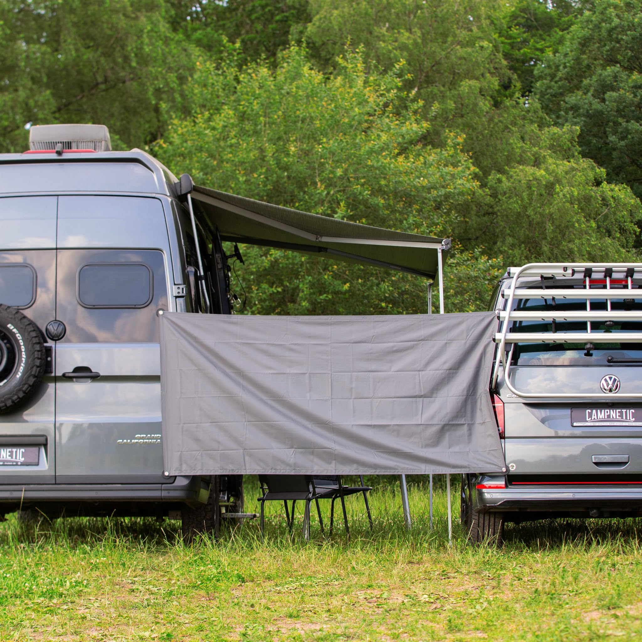 Campnetic Sichtschutz & Duschvorhang mit Magnethalterung - Einfaches Anbringen ohne Bohren - Offroad Zubehör - Camper Zubehör - komplettes Set inkl. praktischem Aufbewahrungsbeutel