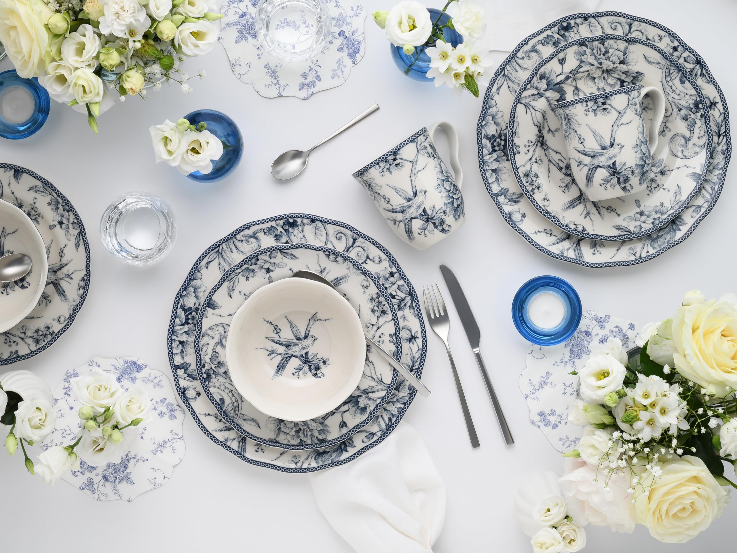 CreaTable, 24776, Serie Adelaide Blau, 16-teiliges Geschirrset für 4 Personen, Kombiservice aus Porzellan, spülmaschinen- und mikrowellengeeignet, Qualitätsproduktion