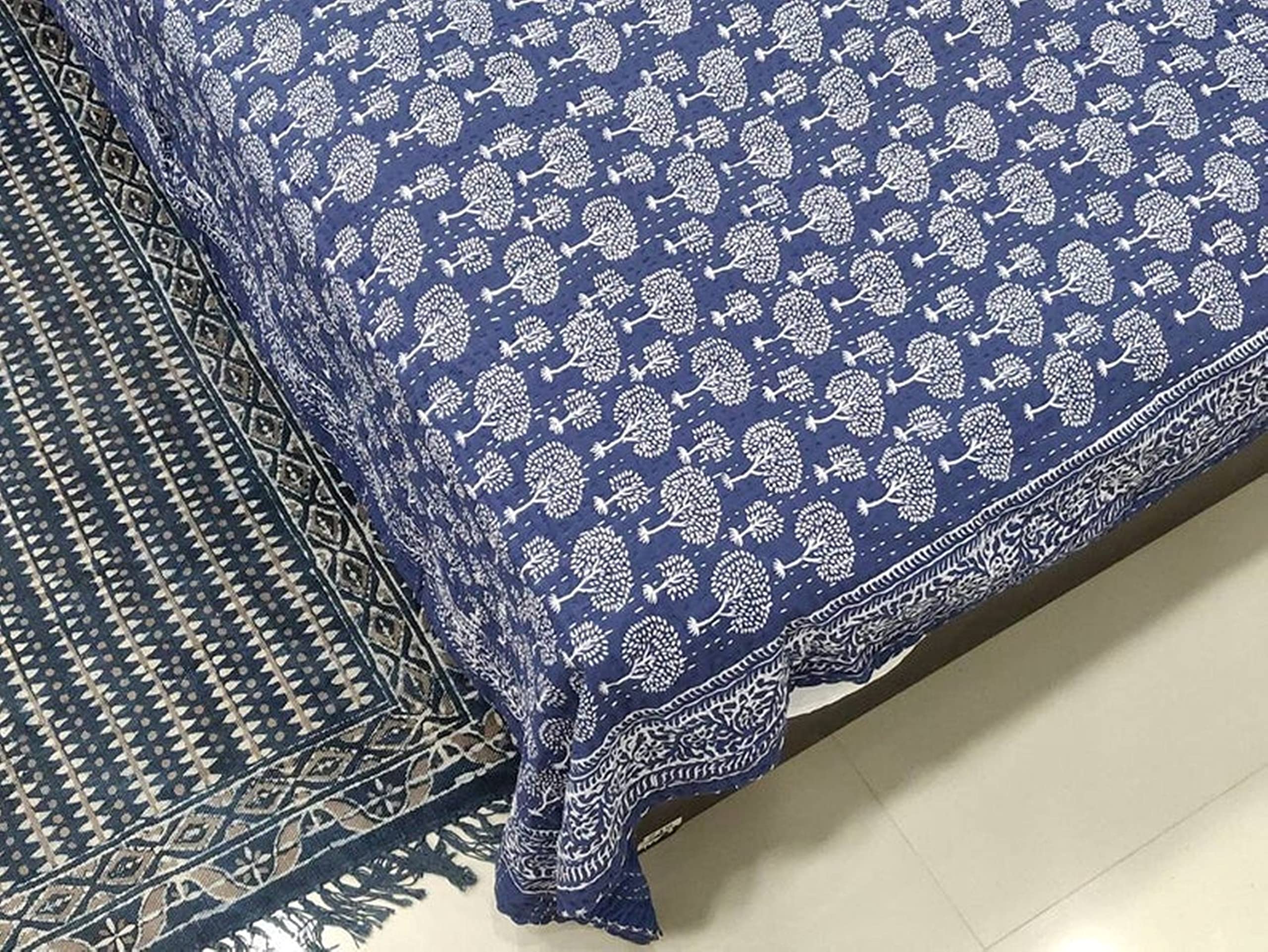 Couvre-lit de lit travaillé à la machine bleu indigo Kantha