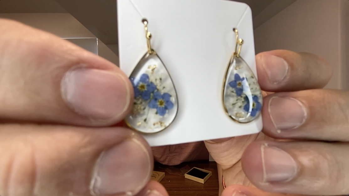 BEST Gifts for Women? | Forget-Me-Not Pressed Flower Earrings
