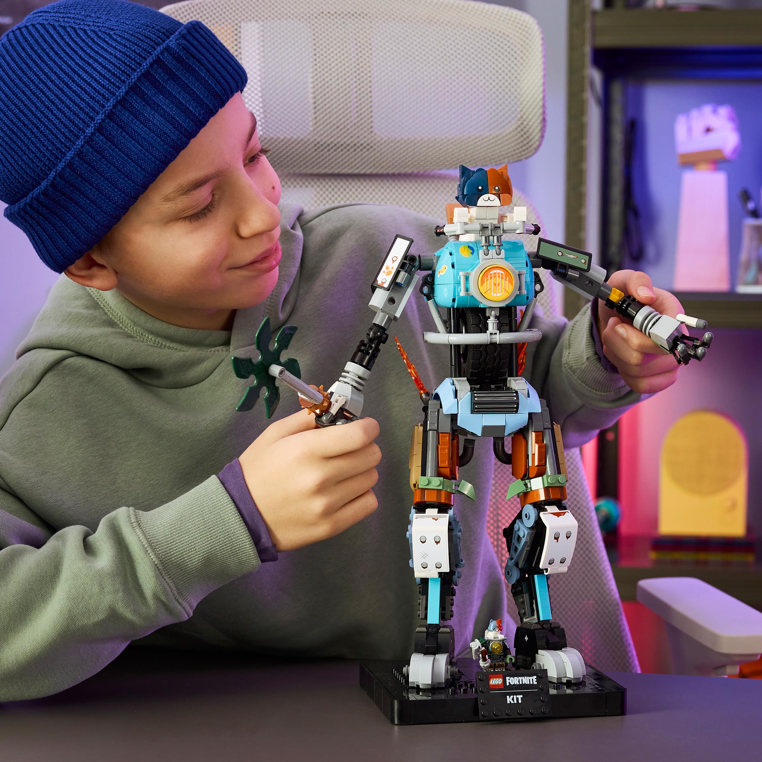 LEGO Fortnite Kitek 77081 | KIT kolekcjonerska figurka, do zabawy i ozdoby, prezent dla fana Fortnite 12+, zestaw klocków dla dzieci, 1230 elementów