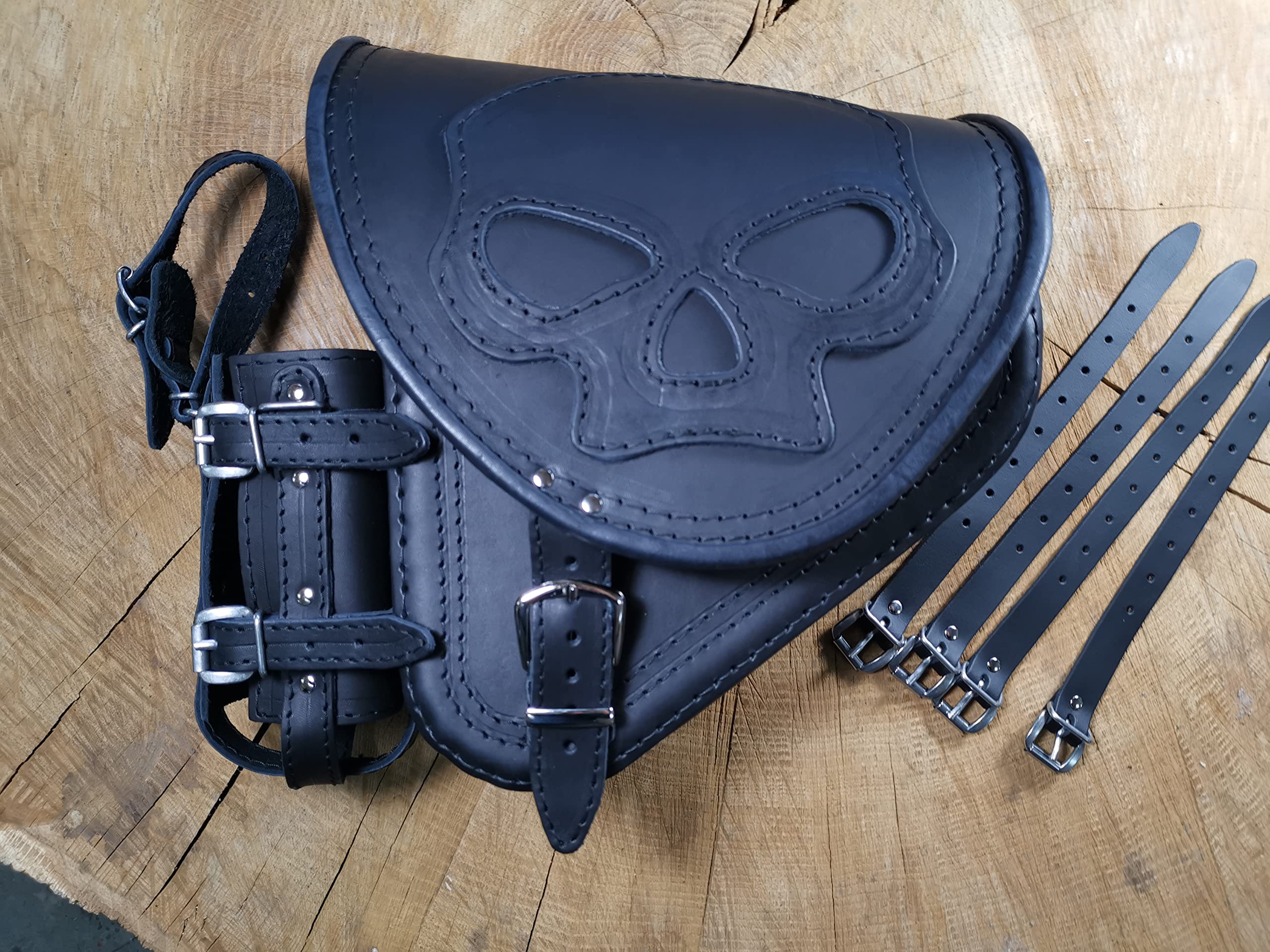 Sacoche Diablo Skull de Compatible avec Harley Davidson Softail Compatible avec Fatboy Heritage Starrahmen 2018