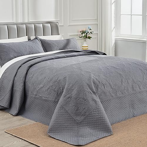 ENJOHOS Oversized King Quilt Set California King Bedspread 120x118, Extra Lagre King Size Quilts for Bed, Lightweight Reversible Microfiber 3Pieces Cal King Dark Grey Quilt