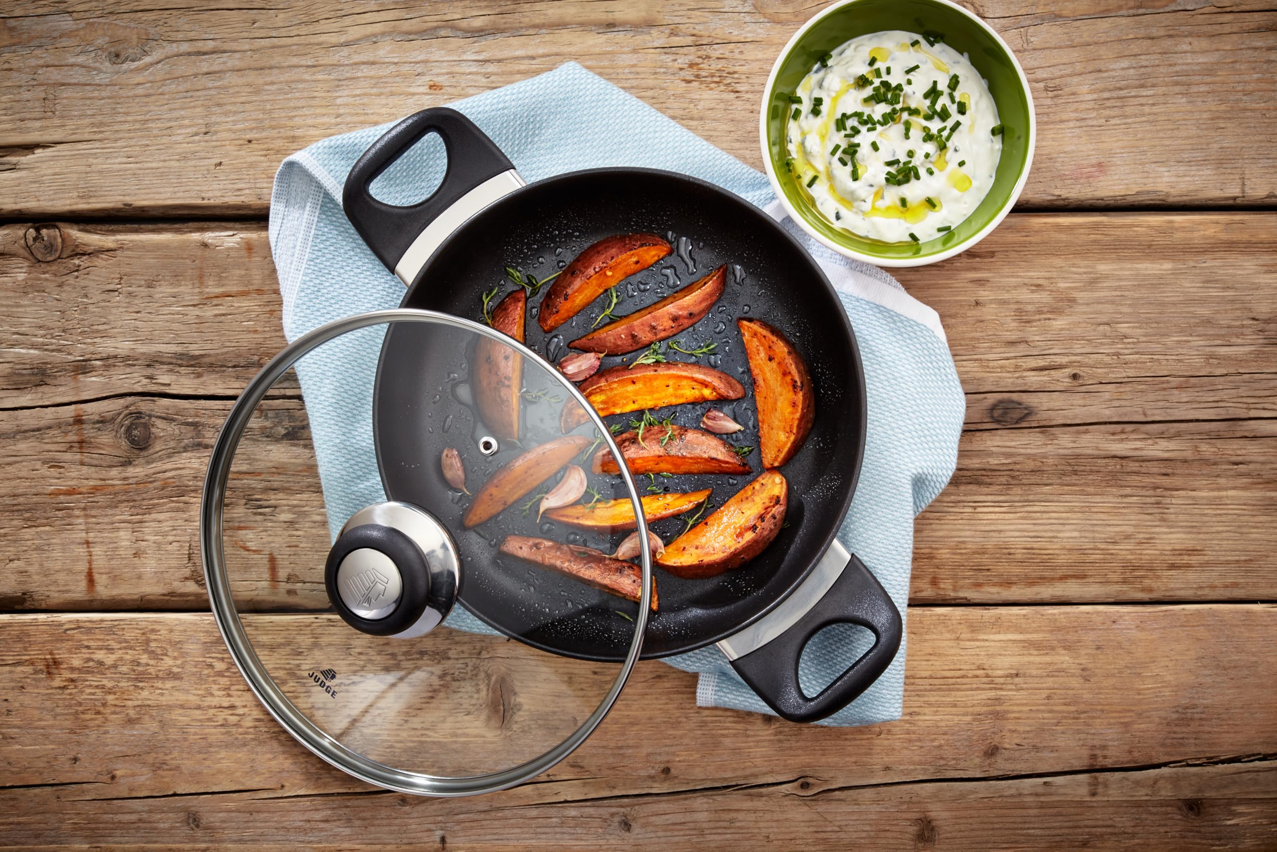 Judge Vista Stainless Steel Non-Stick Shallow Casserole 24cm, Frying Pan with Shatterproof Glass Lid, Induction Ready, Oven Safe - Image 2