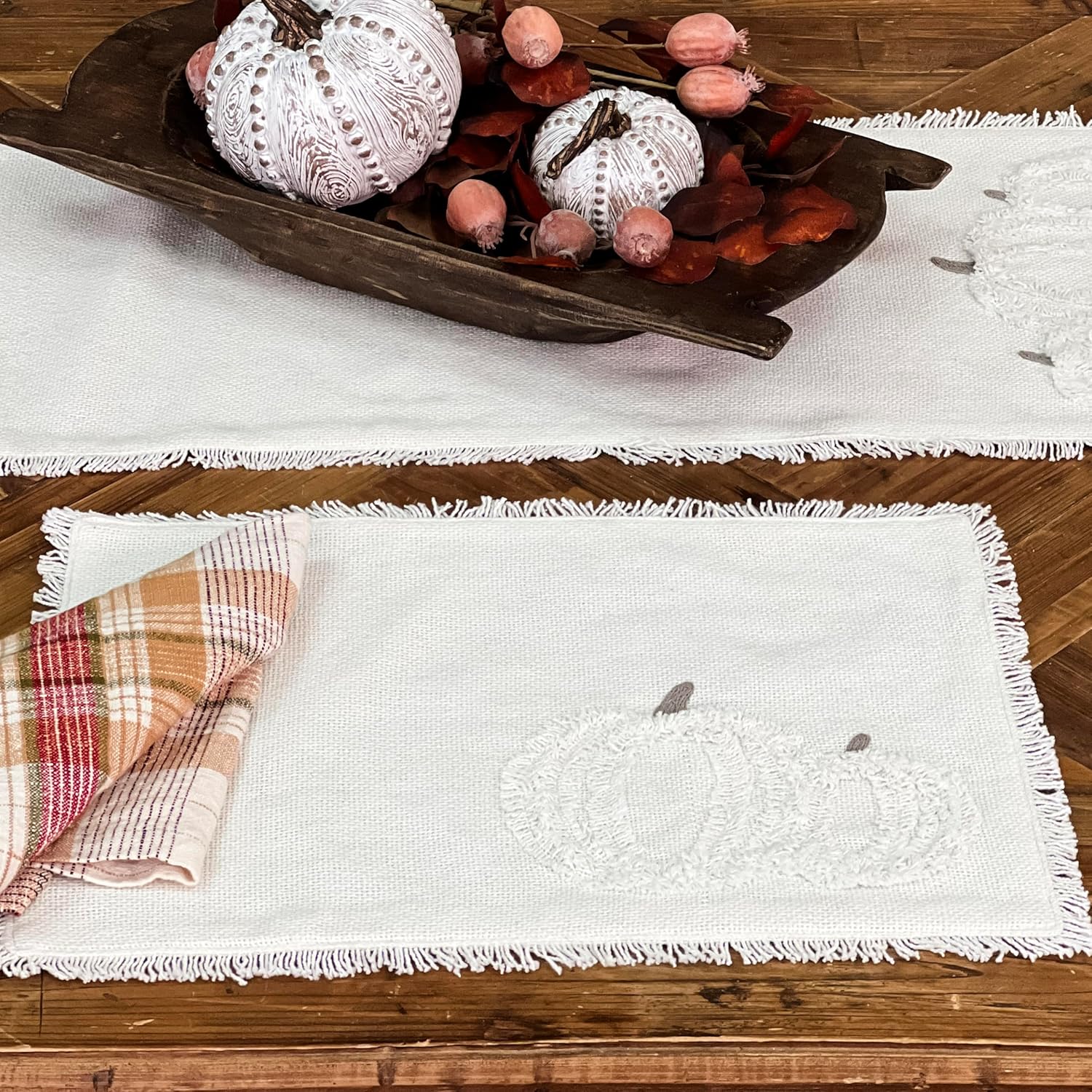 White Harvest Pumpkin Placemat, Set/4, 18" x 12", Fall Thanksgiving, Antique White Modern Farmhouse Table Linens