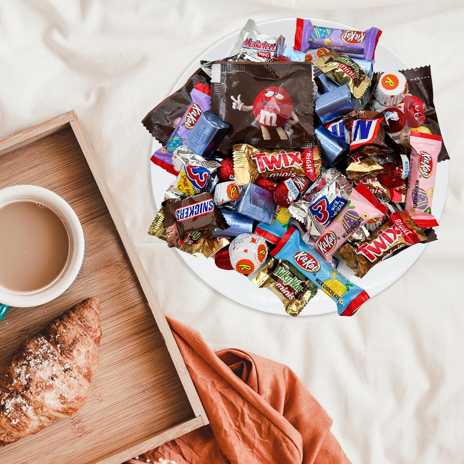 Chocolate Candy Variety Pack - 3 Pound Bulk Bag - KITKAT, HERSHEY'S KISSES, SNICKERS, REESEScups, TWIX, M&M's