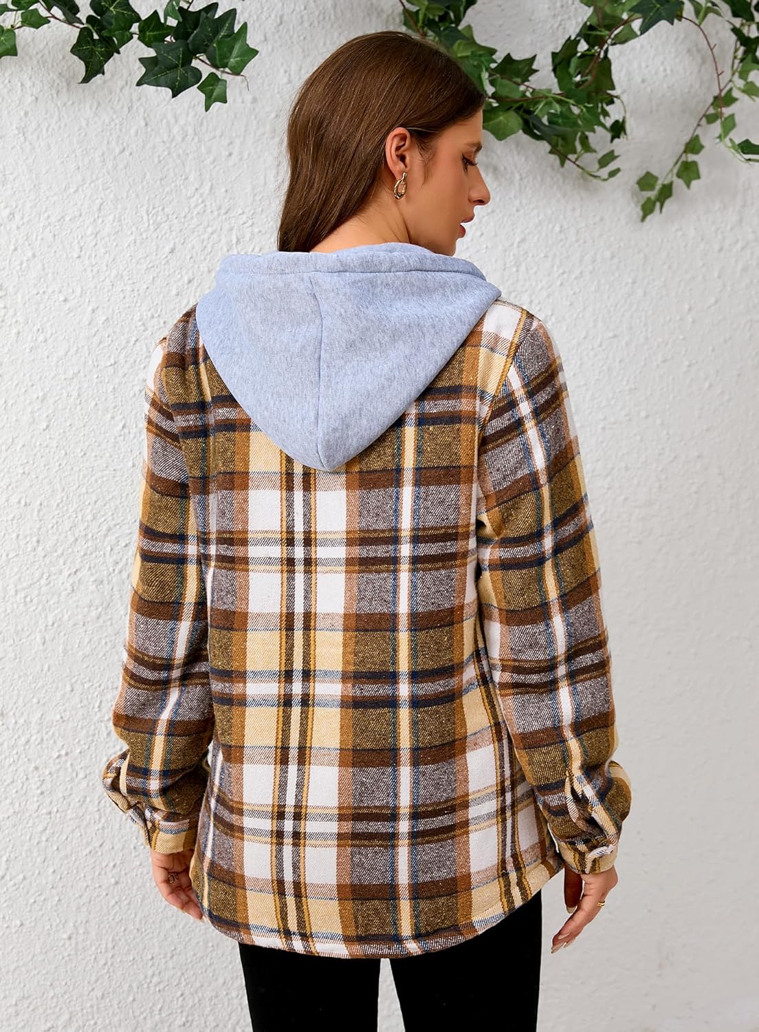 Women's Plaid Flannel Plaid Shacket Button Up Hooded Long Sleeve Fleece Jacket Winter Coat with Side Pockets - Image 3