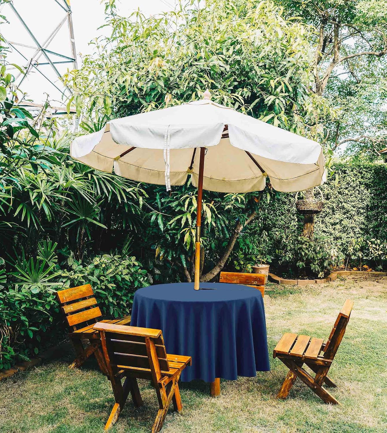 Indoor/Outdoor Round Tablecloth 58 Inch Round Tablecloth with Umbrella Hole & Zipper, Waterproof Patio Table Cloths, Spring/Summer Table Covers for Backyard/BBQs - Blue