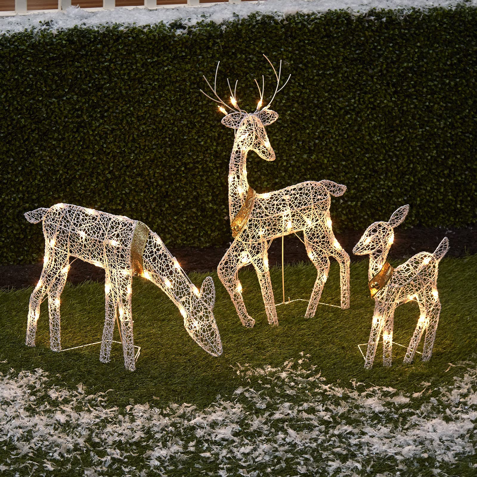 LEEDY Set of 3 2D Christmas Reindeer Light up Deer Decorations Indoor Outdoor Xmas Decoration Standing Reindeer with LED Lights Novelty Festive Rustic Lighting for Home and Garden