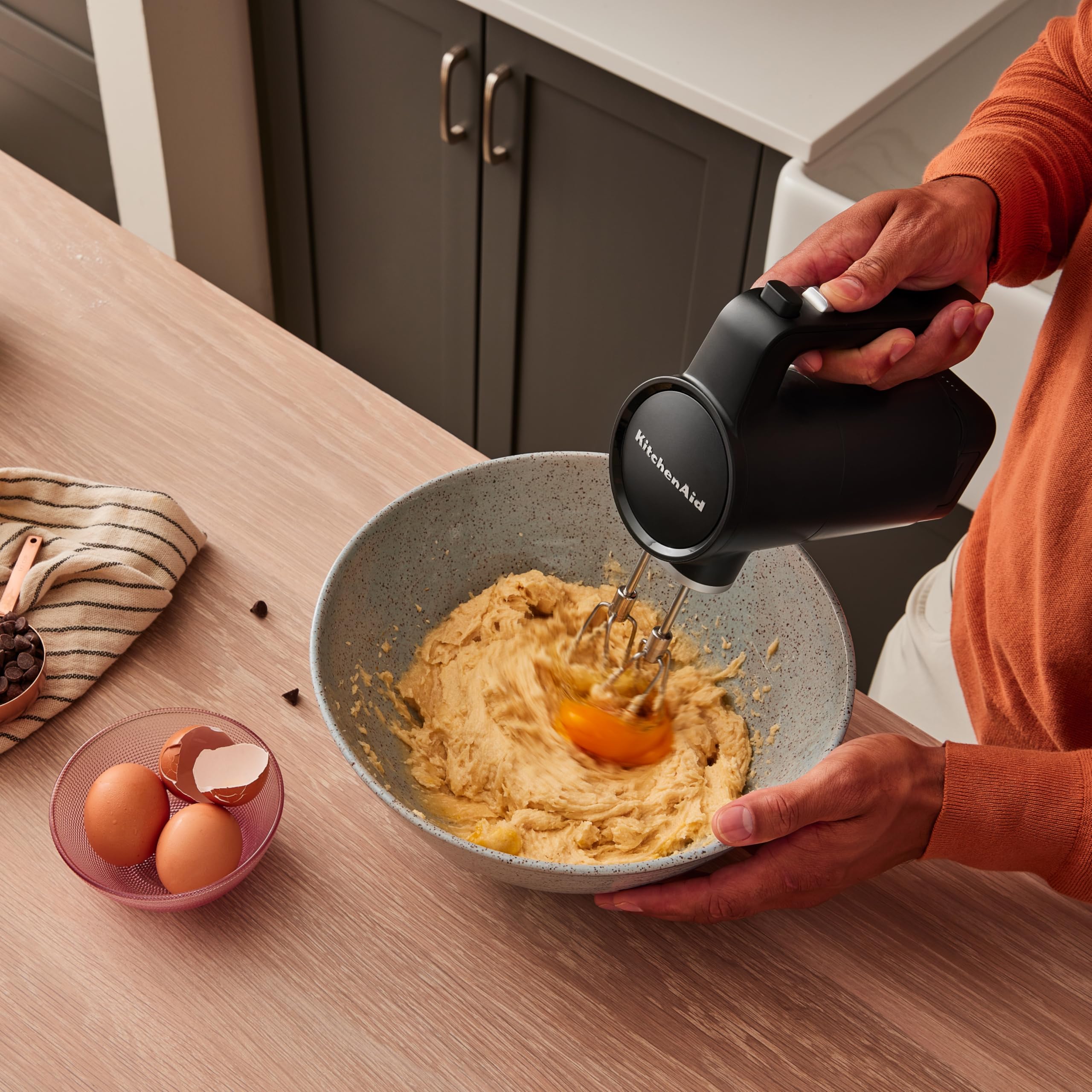 Kitchenaid Batteur à main sans fil - Go Cordless - Batteur électrique avec 7 niveaux de vitesse - 2 Fouets Turbo - Batterie Inclus - Noir