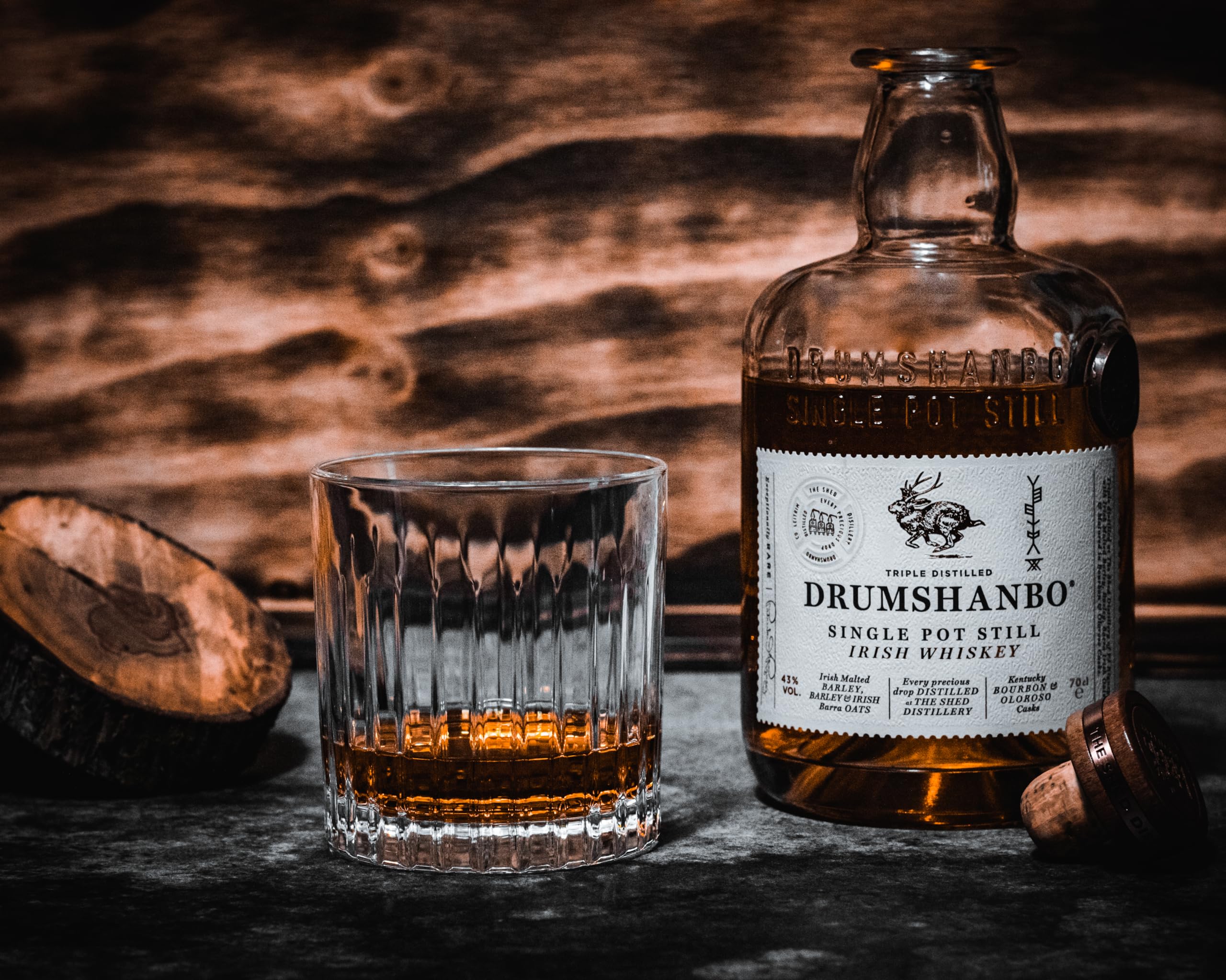 DRUMSHANBO - Single Pot Still Irish Whiskey - 43 % Alcool - Origine : Irlande - Vieilli en fûts de bourbon - 70 cl